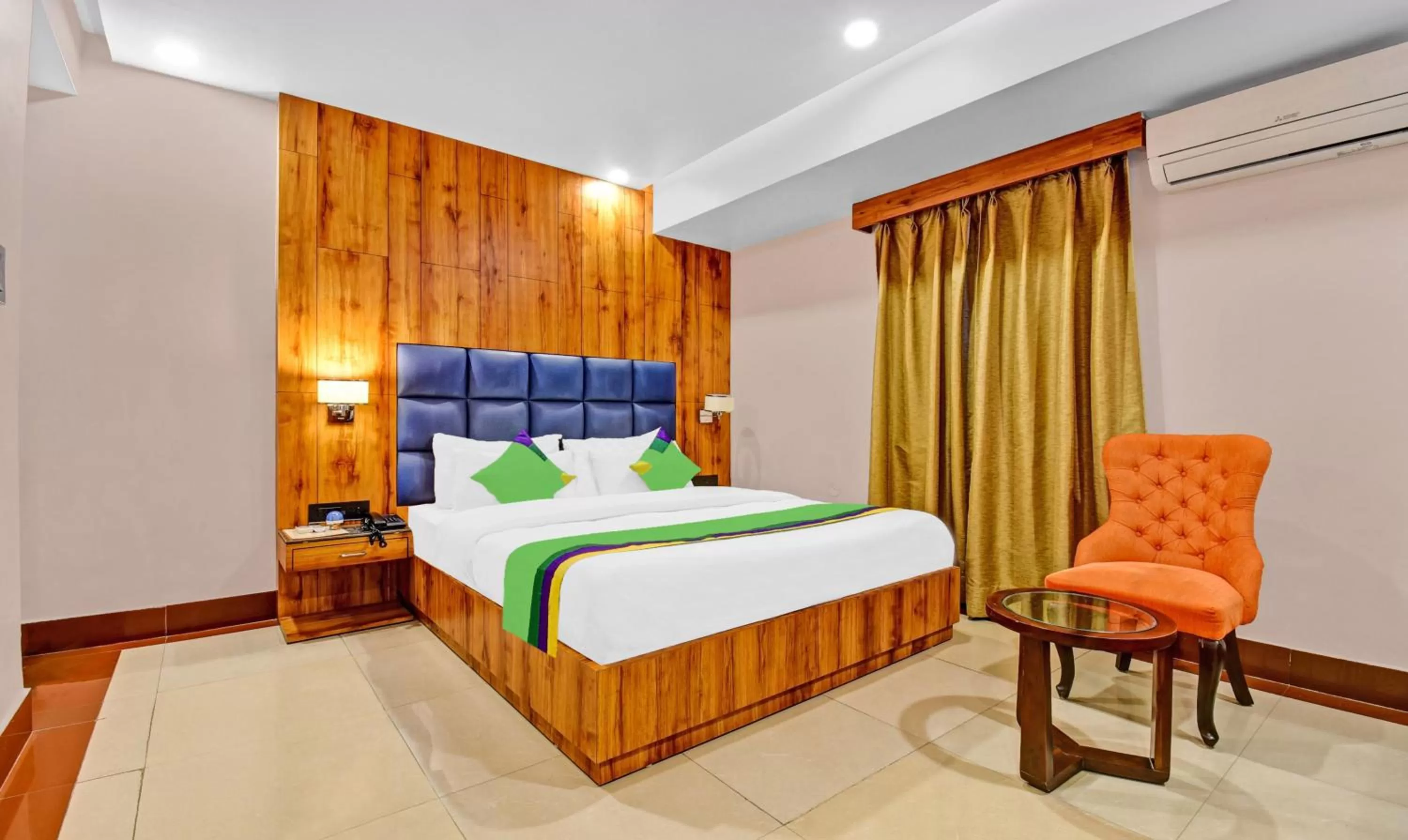 Deluxe Double Room - single occupancy in Treebo Trend The Pearl Bliss