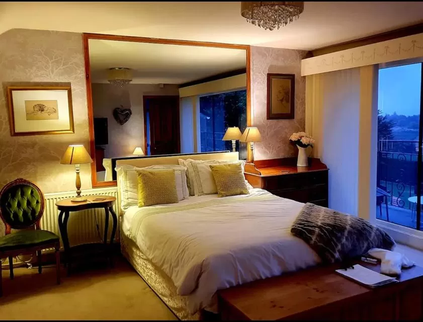 Double Room with Balcony in The Wood Cottage