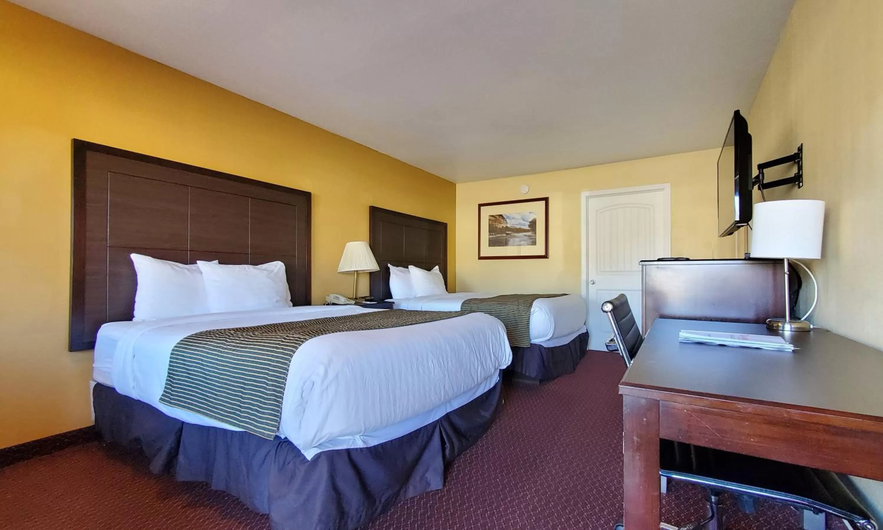 Queen Room with Two Queen Beds - Mobility Access/Non-Smoking in Ramada by Wyndham Flagstaff East