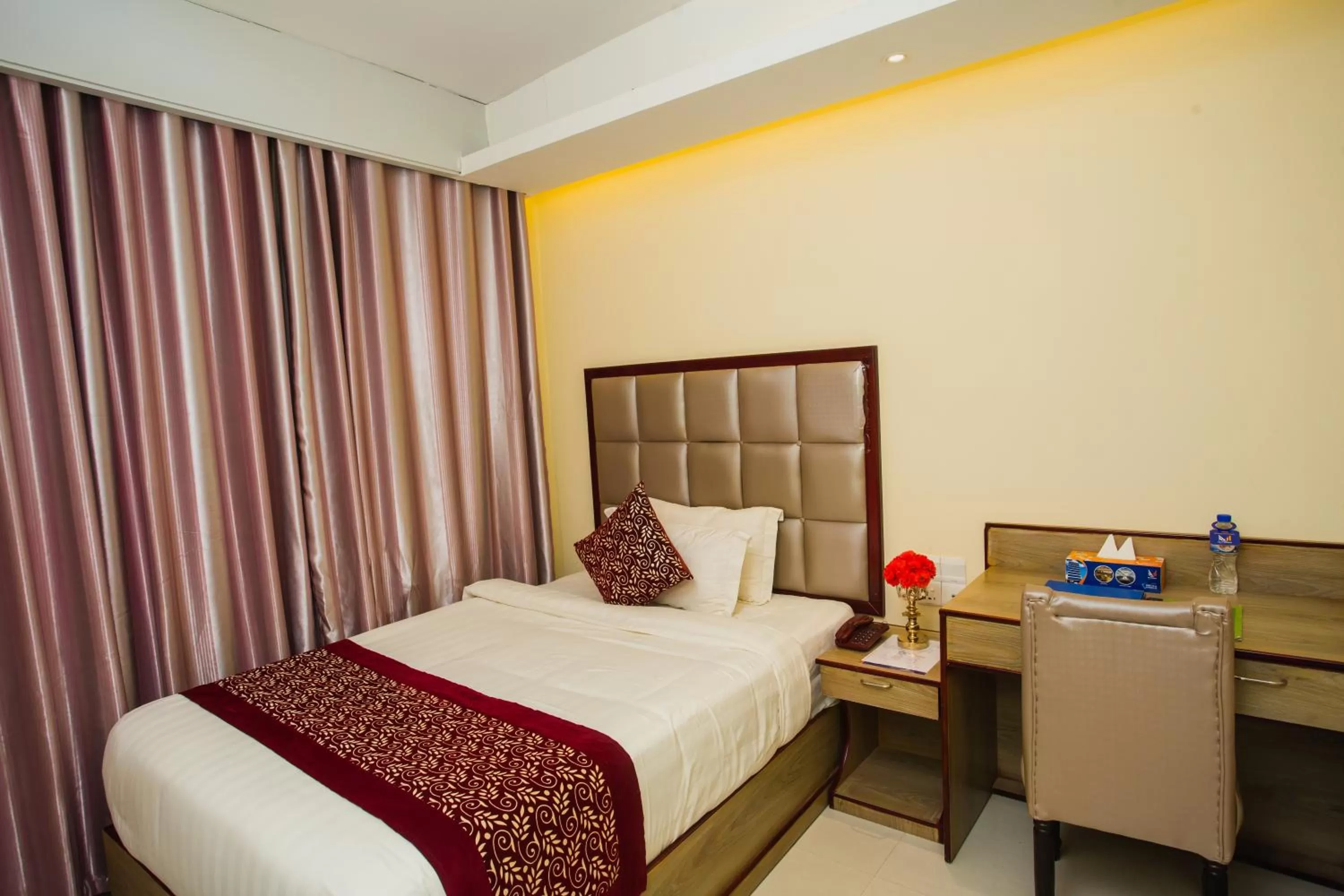 Standard Double Room in Hotel Mira Garden