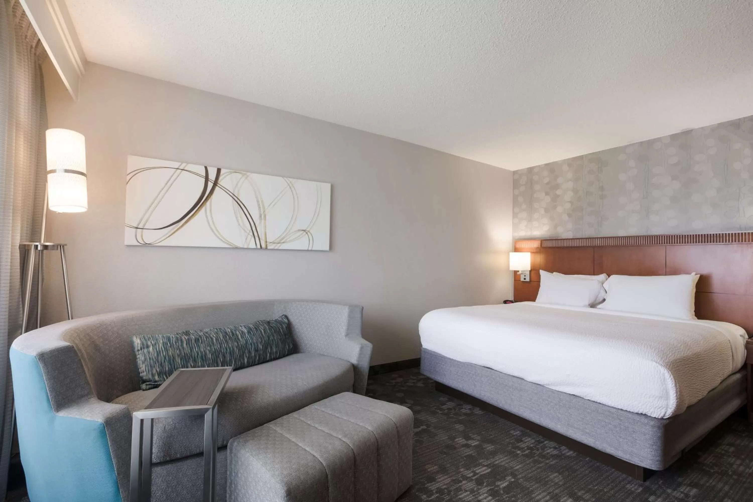 Hearing Accessible - Guestroom King in Sonesta Select Atlanta Midtown Georgia Tech
