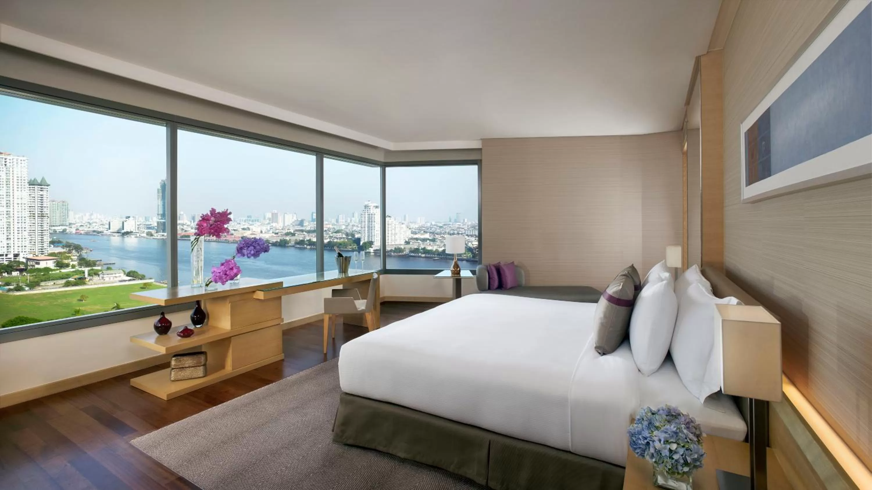 River View Junior Suite in Avani Plus Riverside Bangkok Hotel