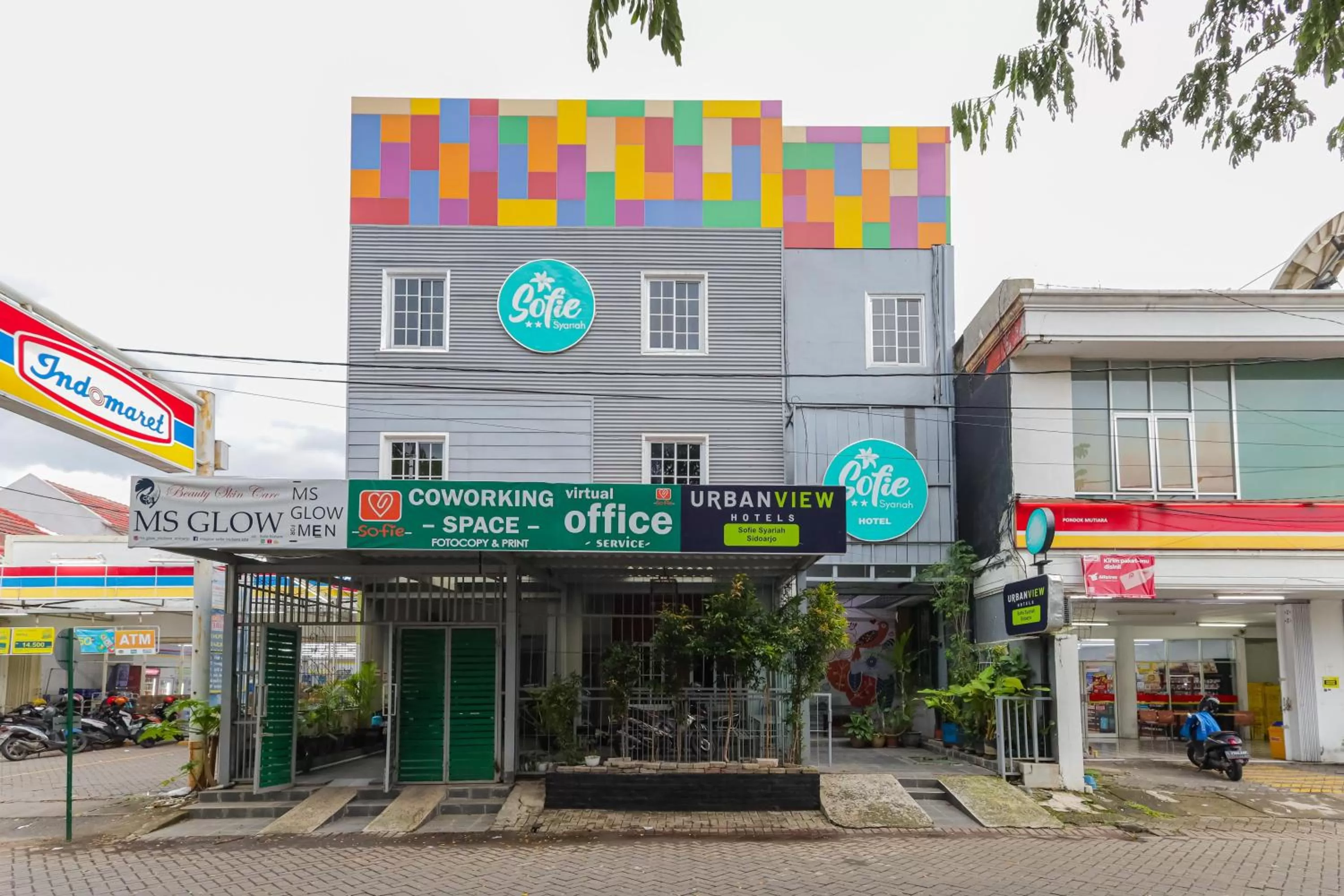 Urbanview Hotel Syariah Near Gelora Delta Sidoarjo