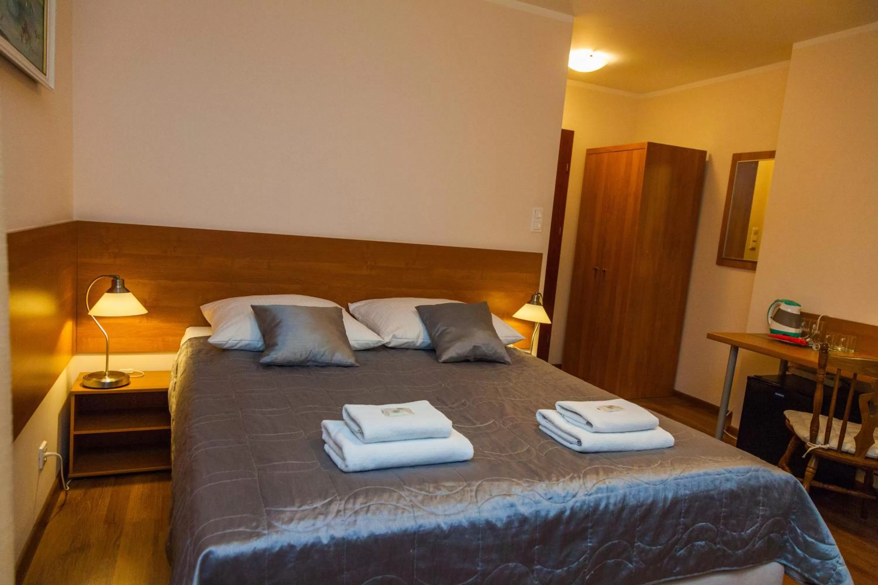 Standard Double or Twin Room - single occupancy in Villa MB