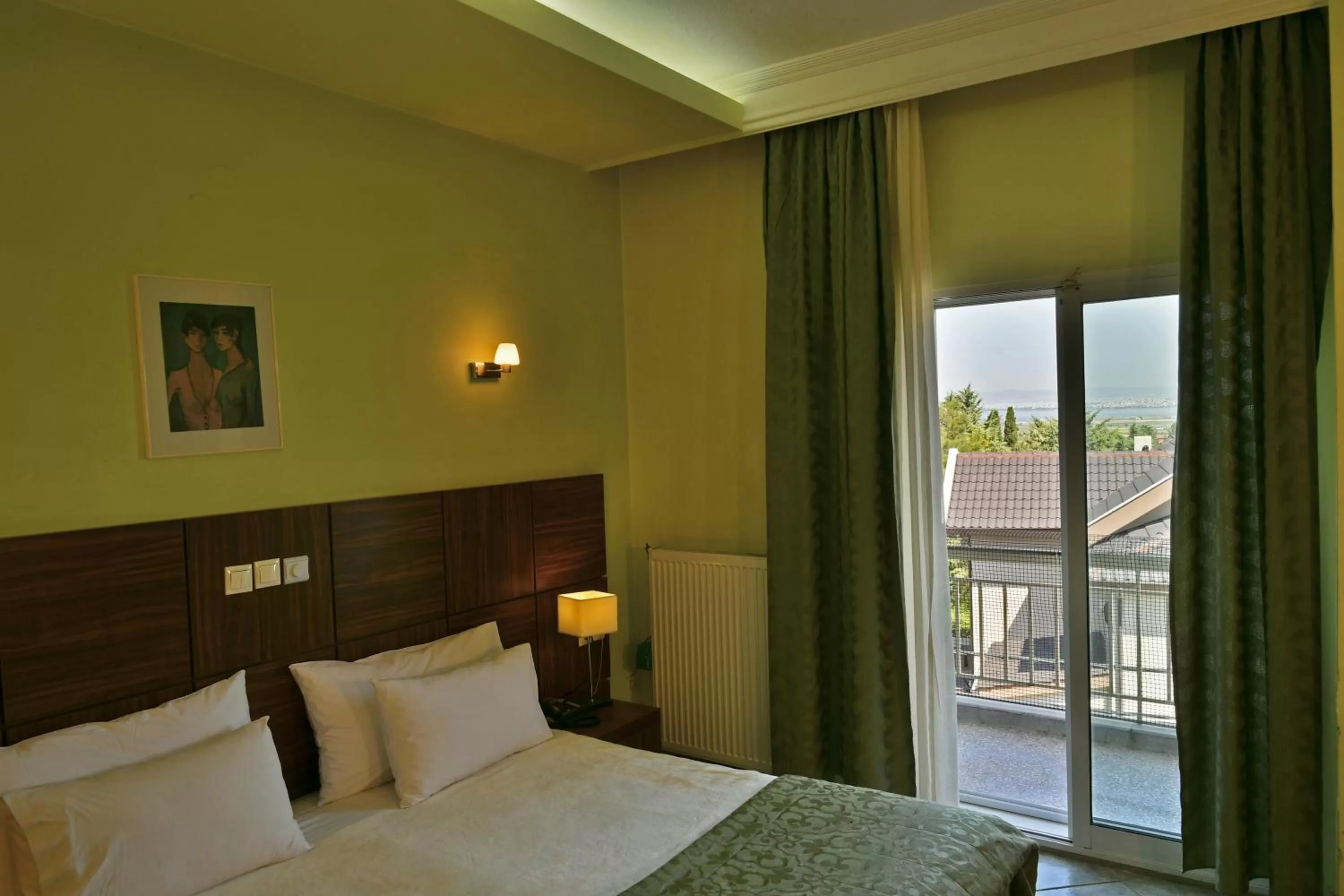 Two-Bedroom Apartment in Four Seasons Hotel