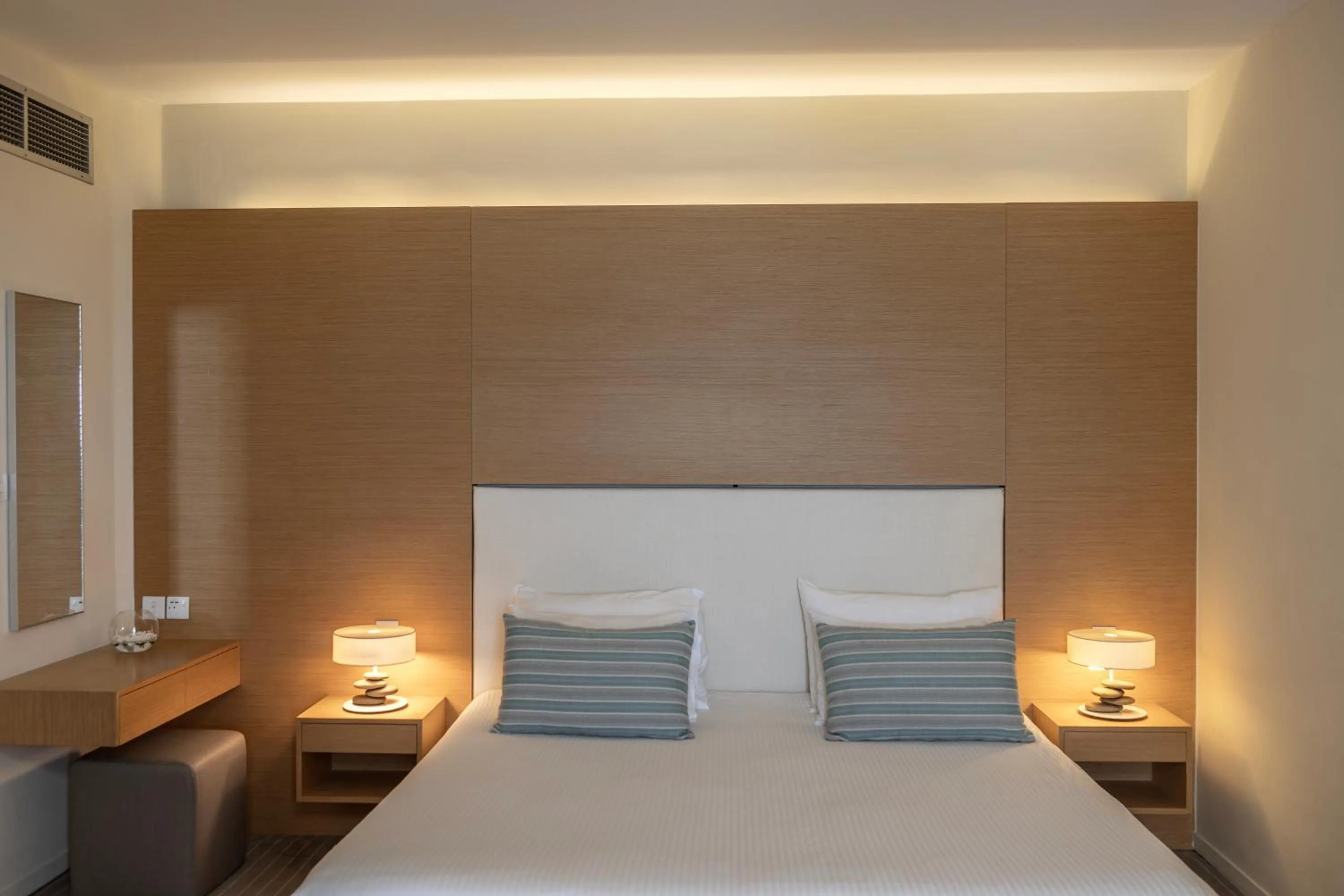 Superior Triple Room with Sea View in Capo Bay Hotel