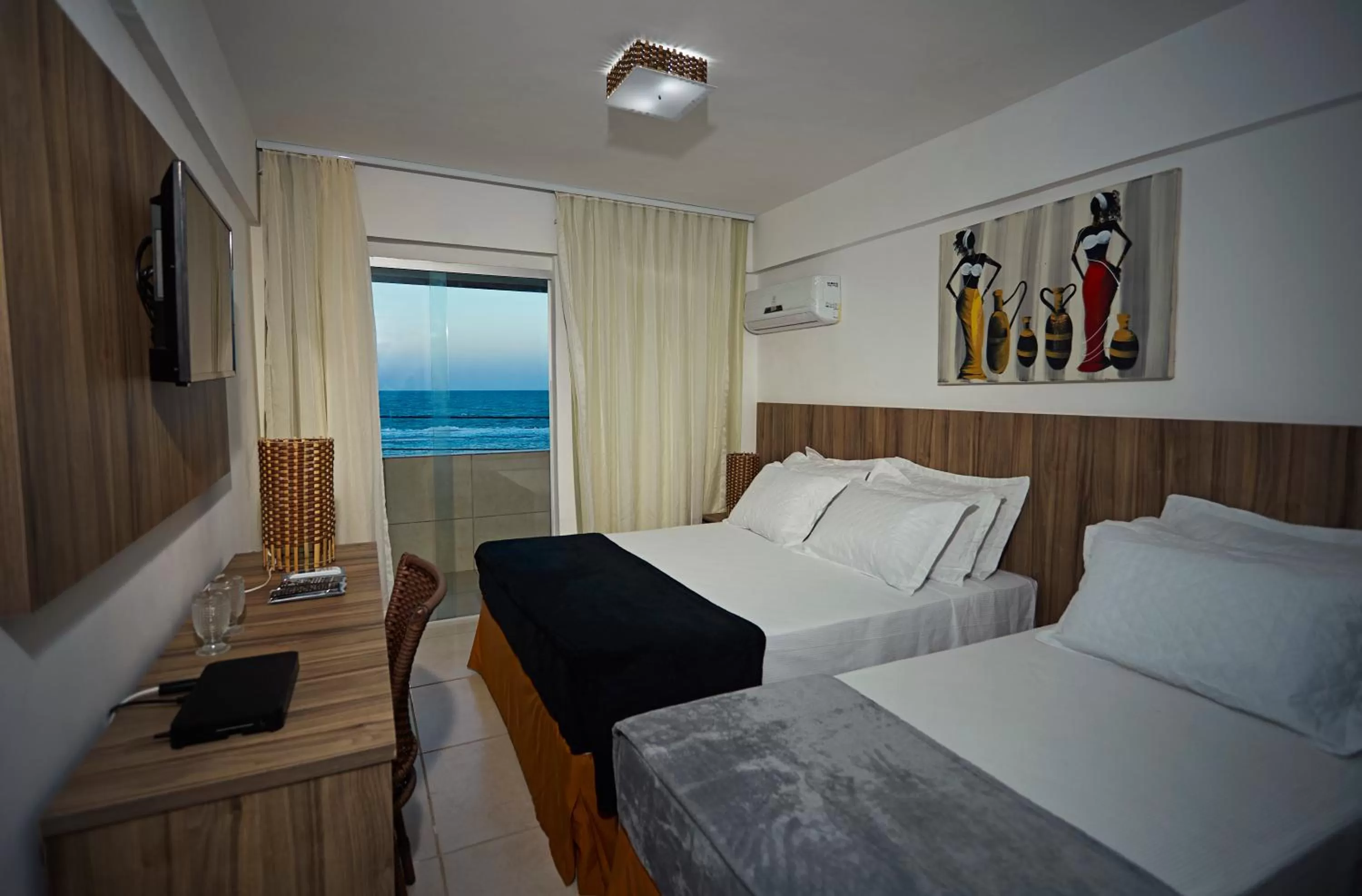 Deluxe Double Room with Balcony and Sea View in Brisa do Mar Beach Hotel