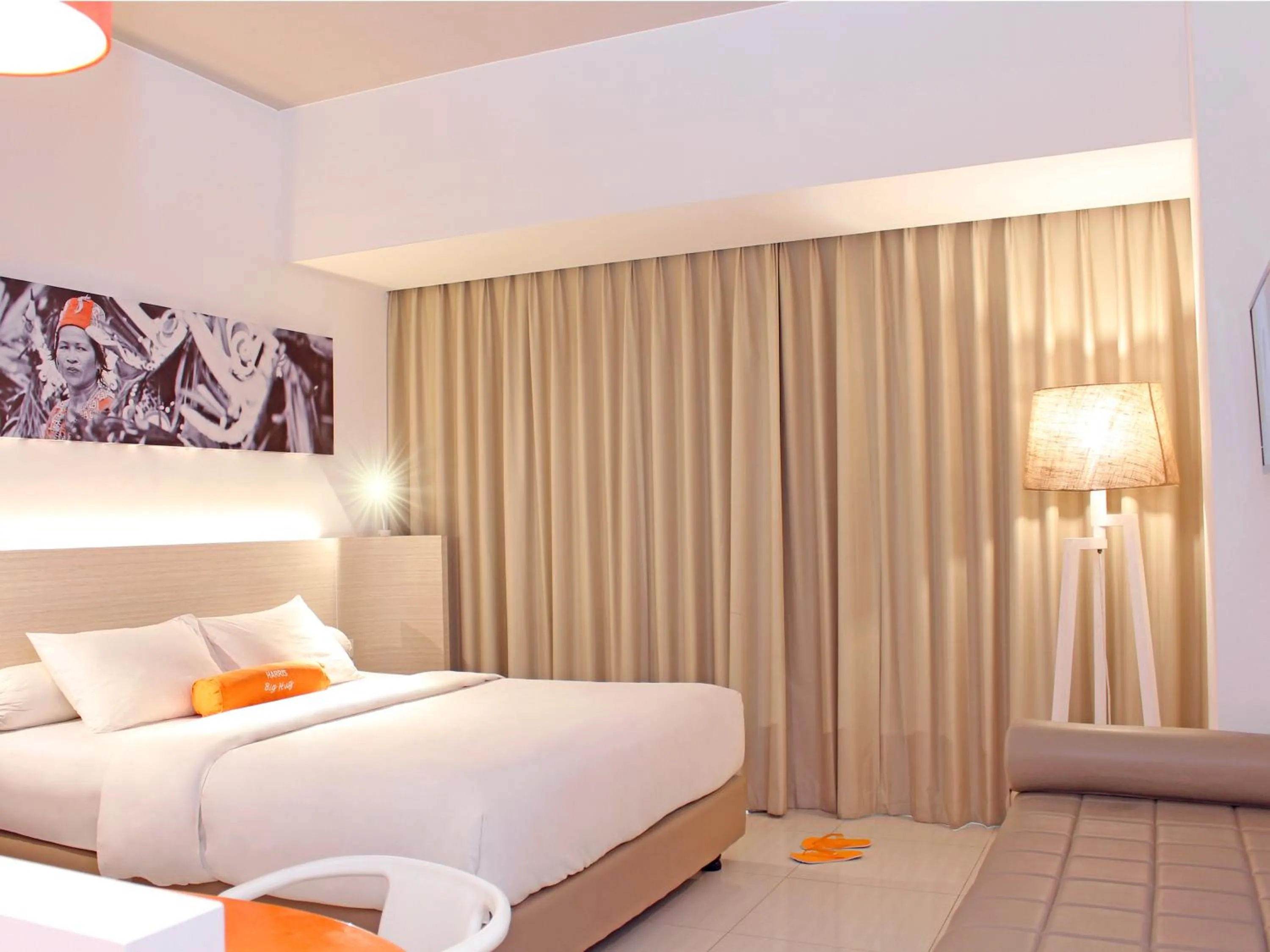 Bed in HARRIS Hotel Samarinda