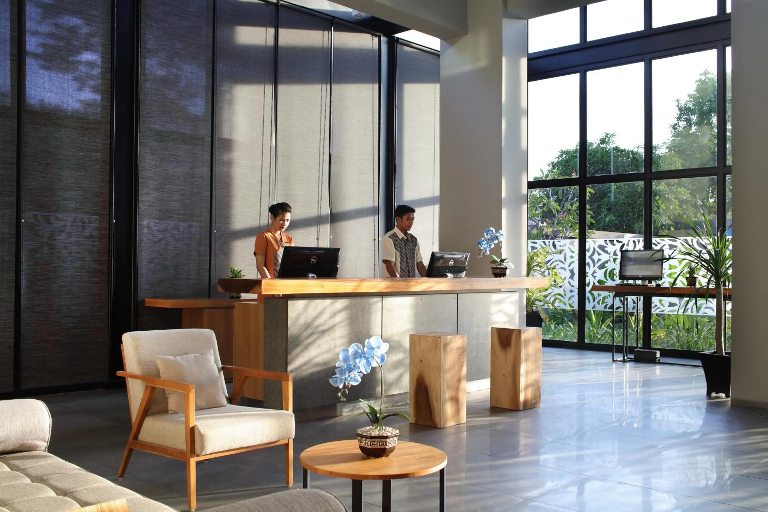 Lobby or reception in BATIQA Hotel Pekanbaru