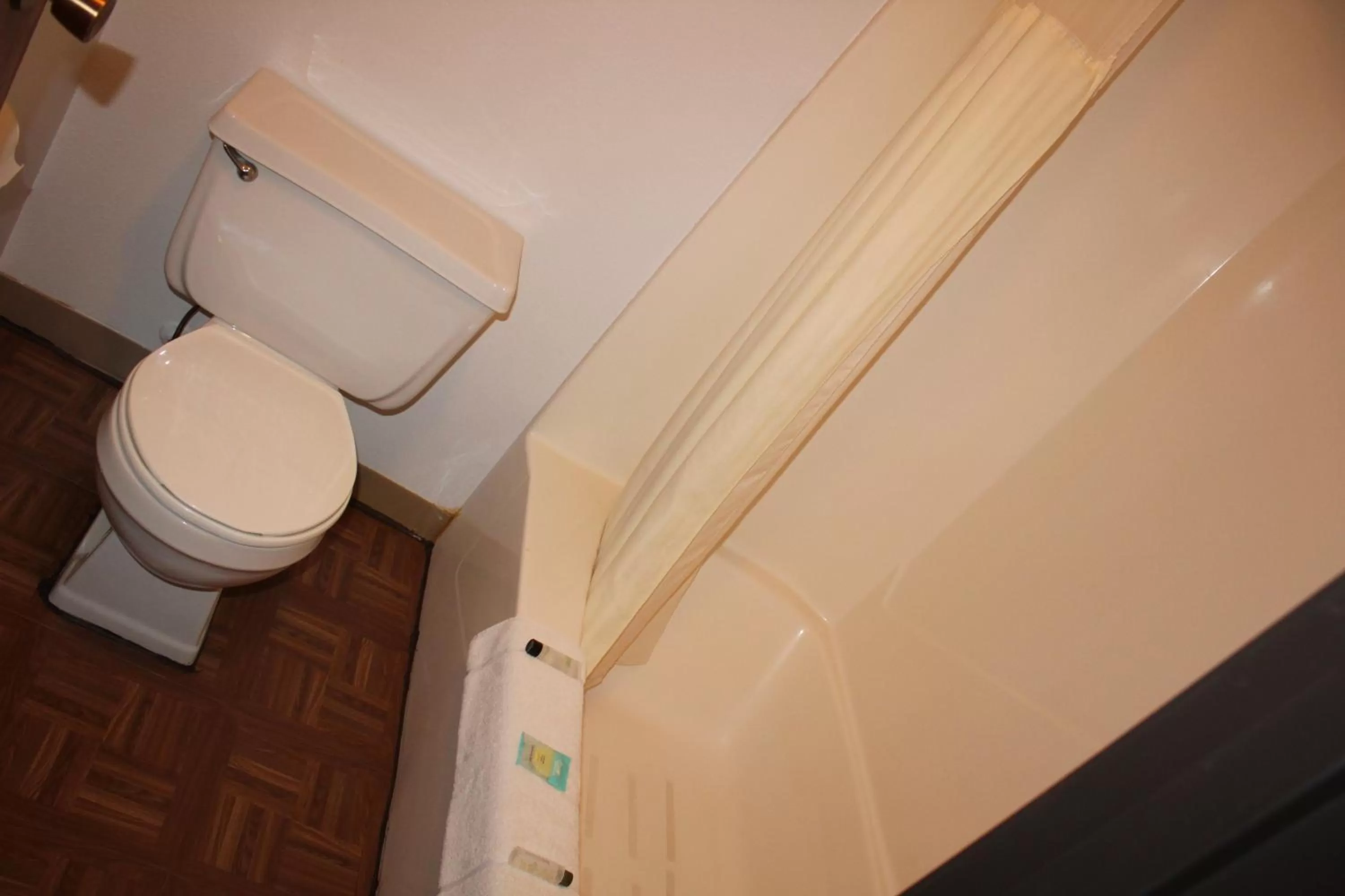 Standard Queen Room - Non-Smoking in Rodeway Inn Gateway to Medora T-Roosevelt & Makoshika State Park