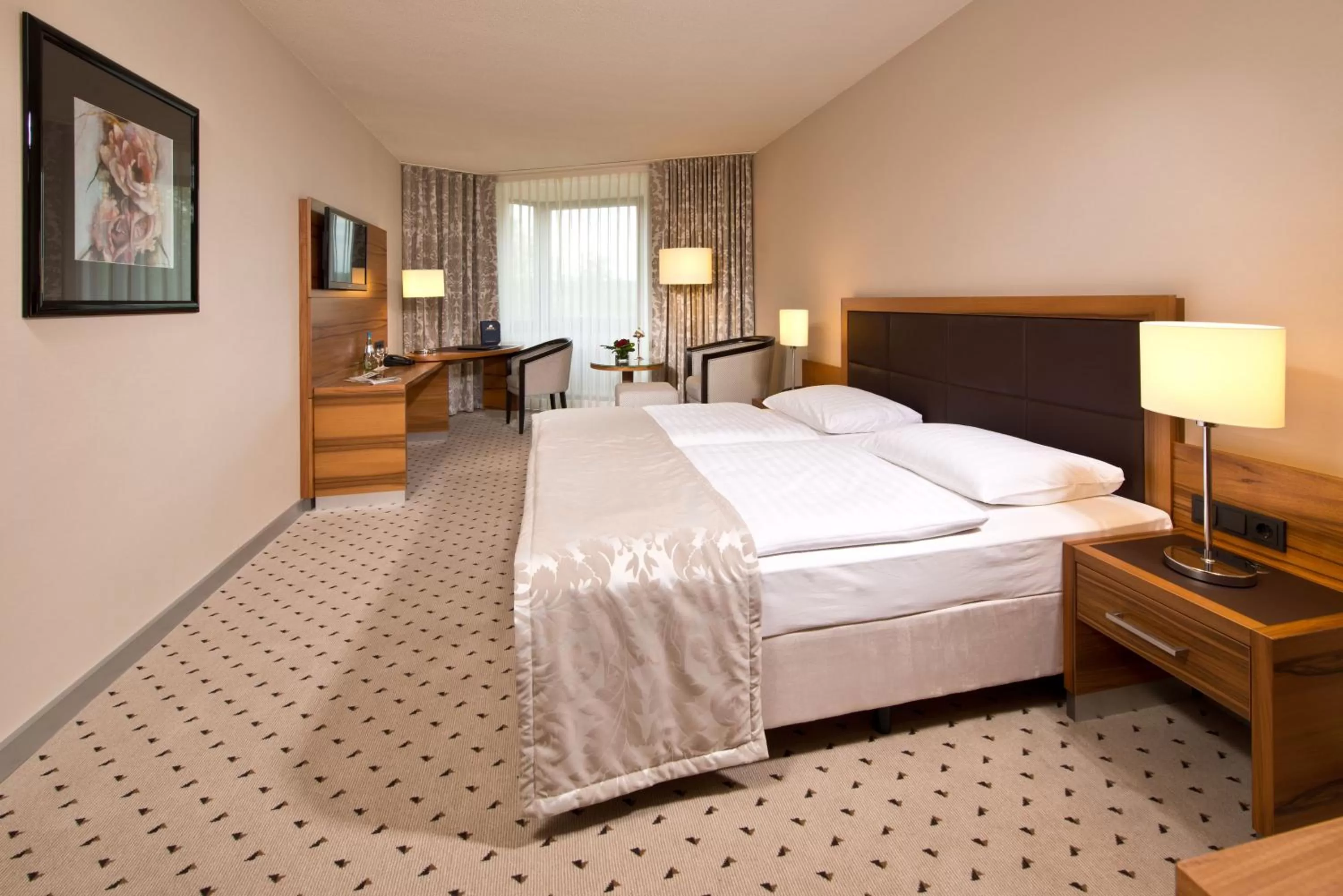 Superior Twin Room in Maritim Hotel Bad Homburg