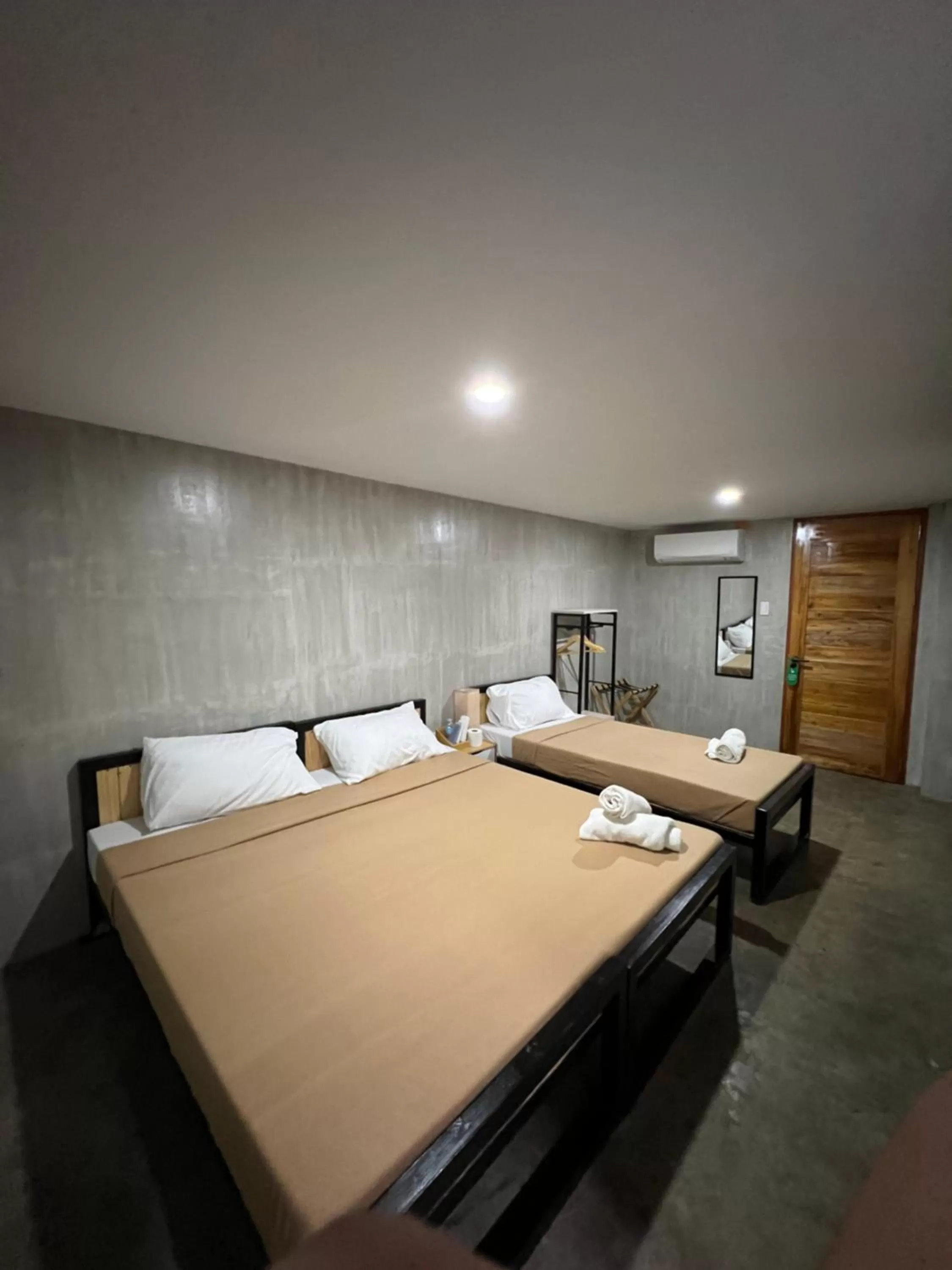 Standard Family Room in HappyNest Hostel Cebu