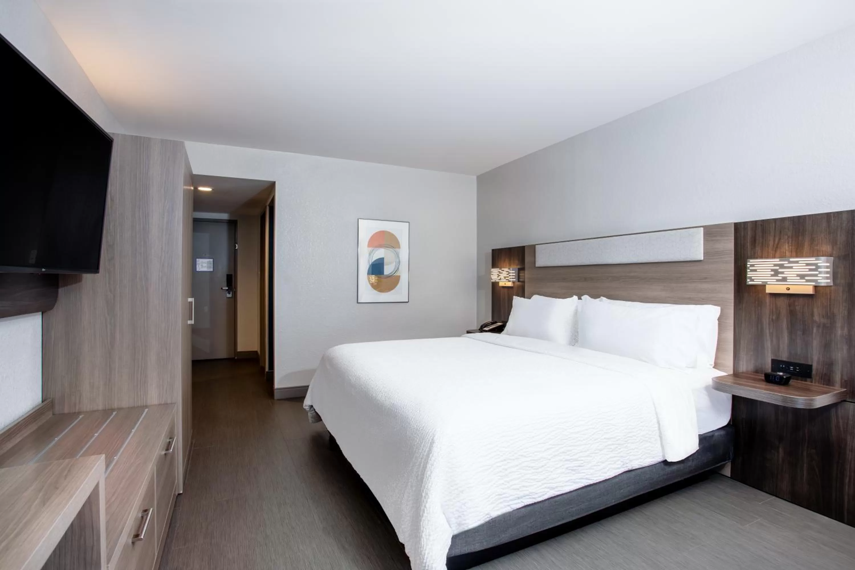 Standard King Room with Pool Access in Holiday Inn Express Hotel Clearwater East - ICOT Center by IHG