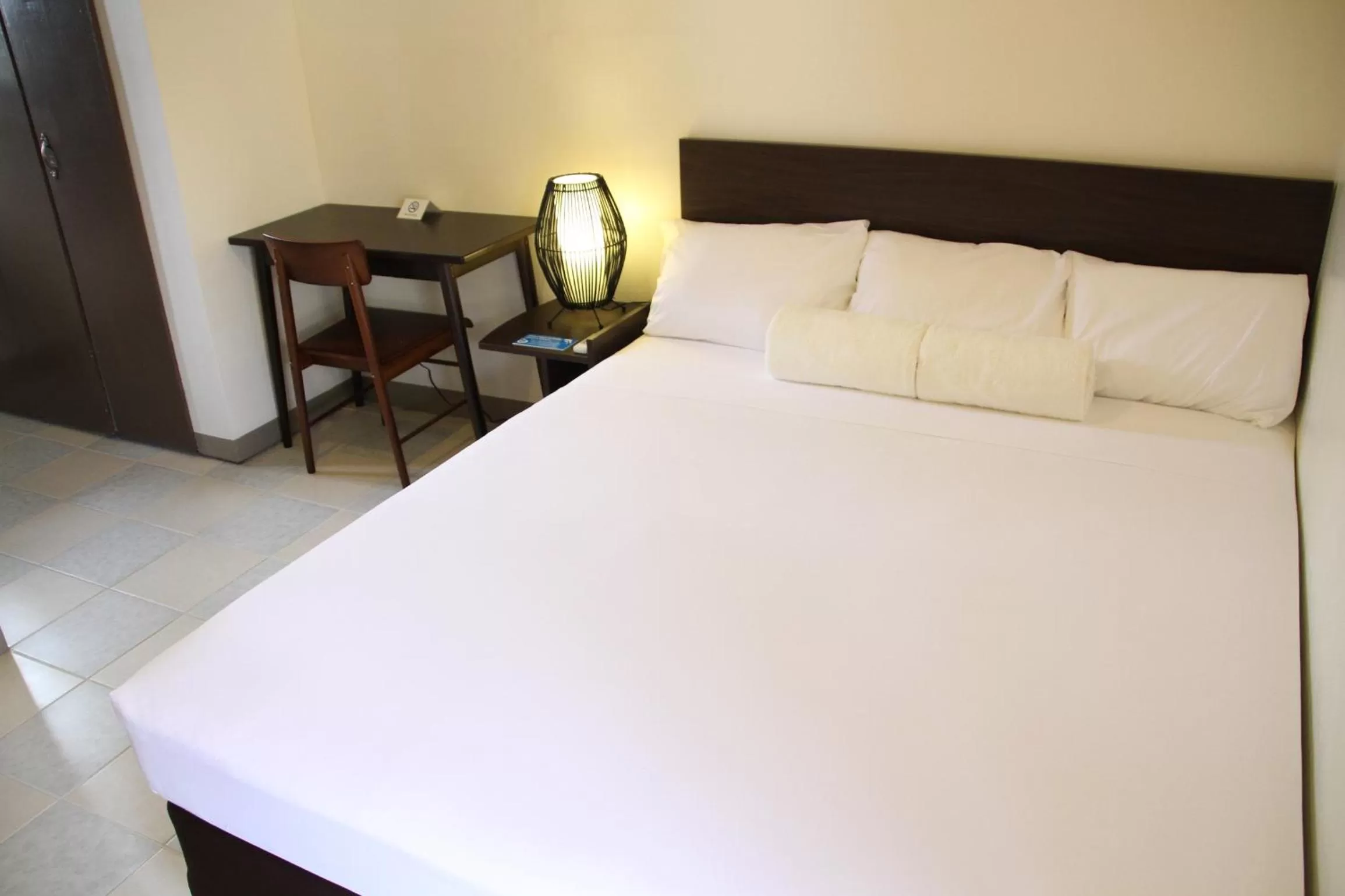 Standard Double or Twin Room in DW Motel