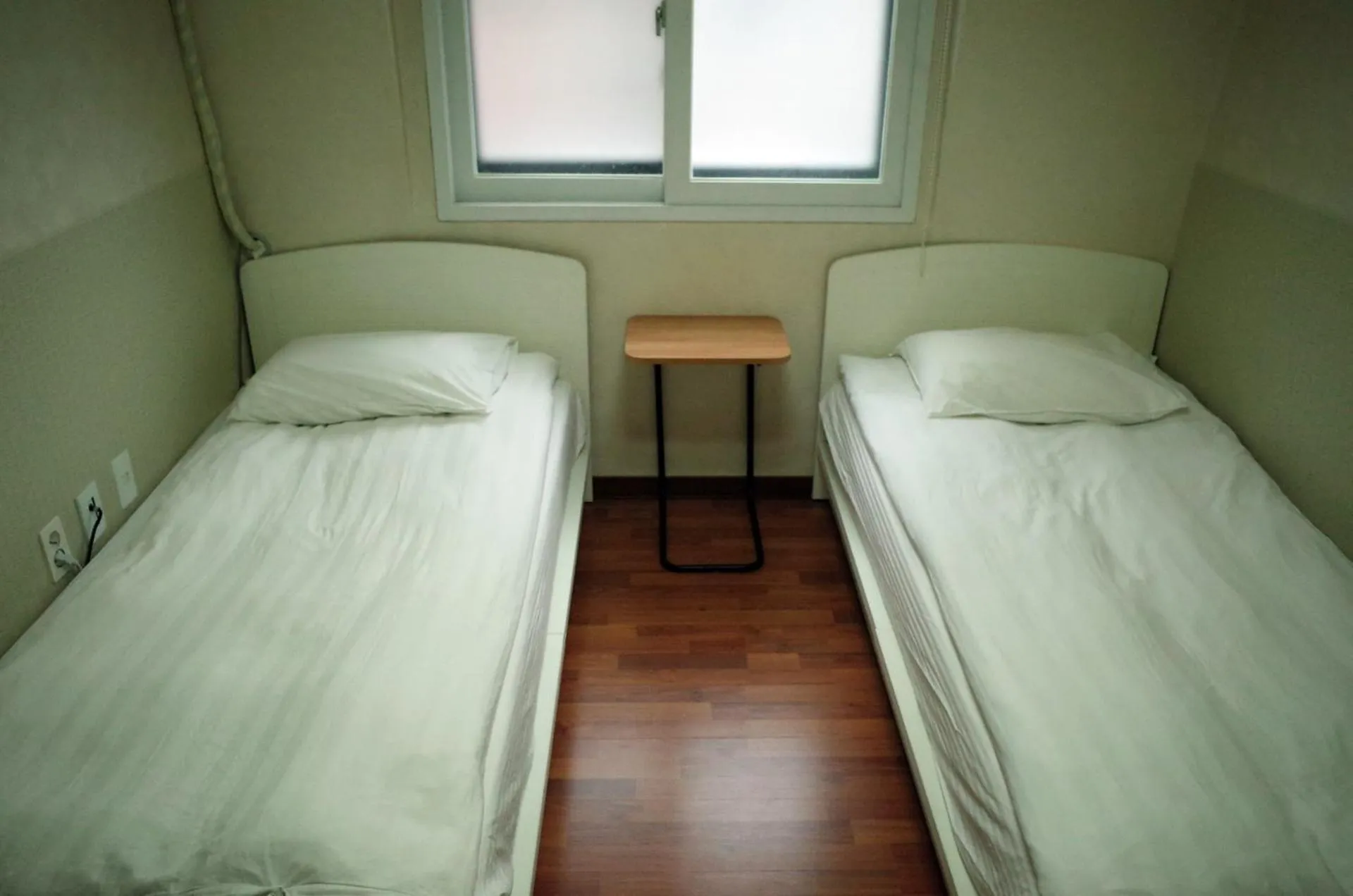 Twin Room with Shared Bathroom in YaKorea Hostel Gangnam