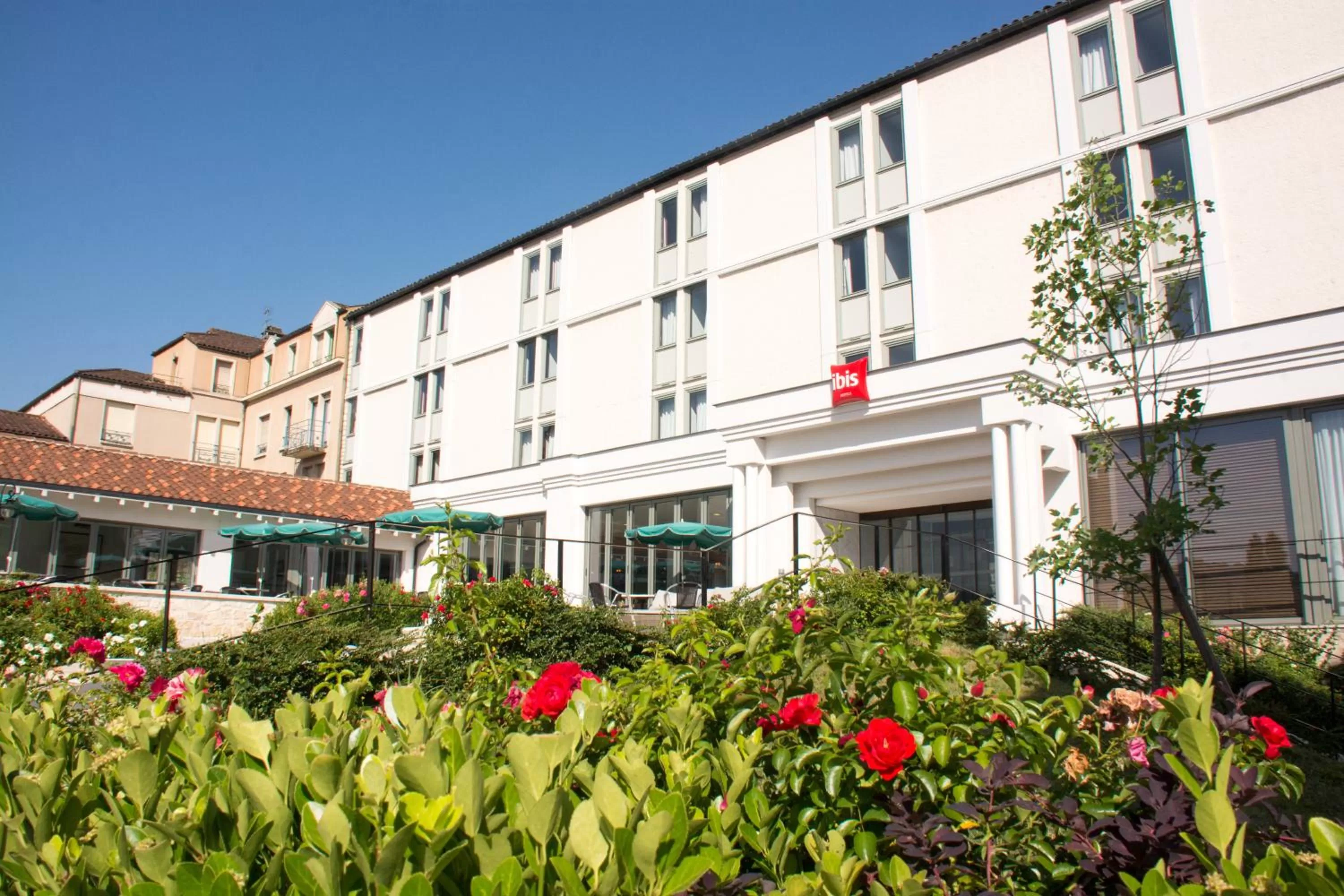 Property building in ibis Périgueux Centre