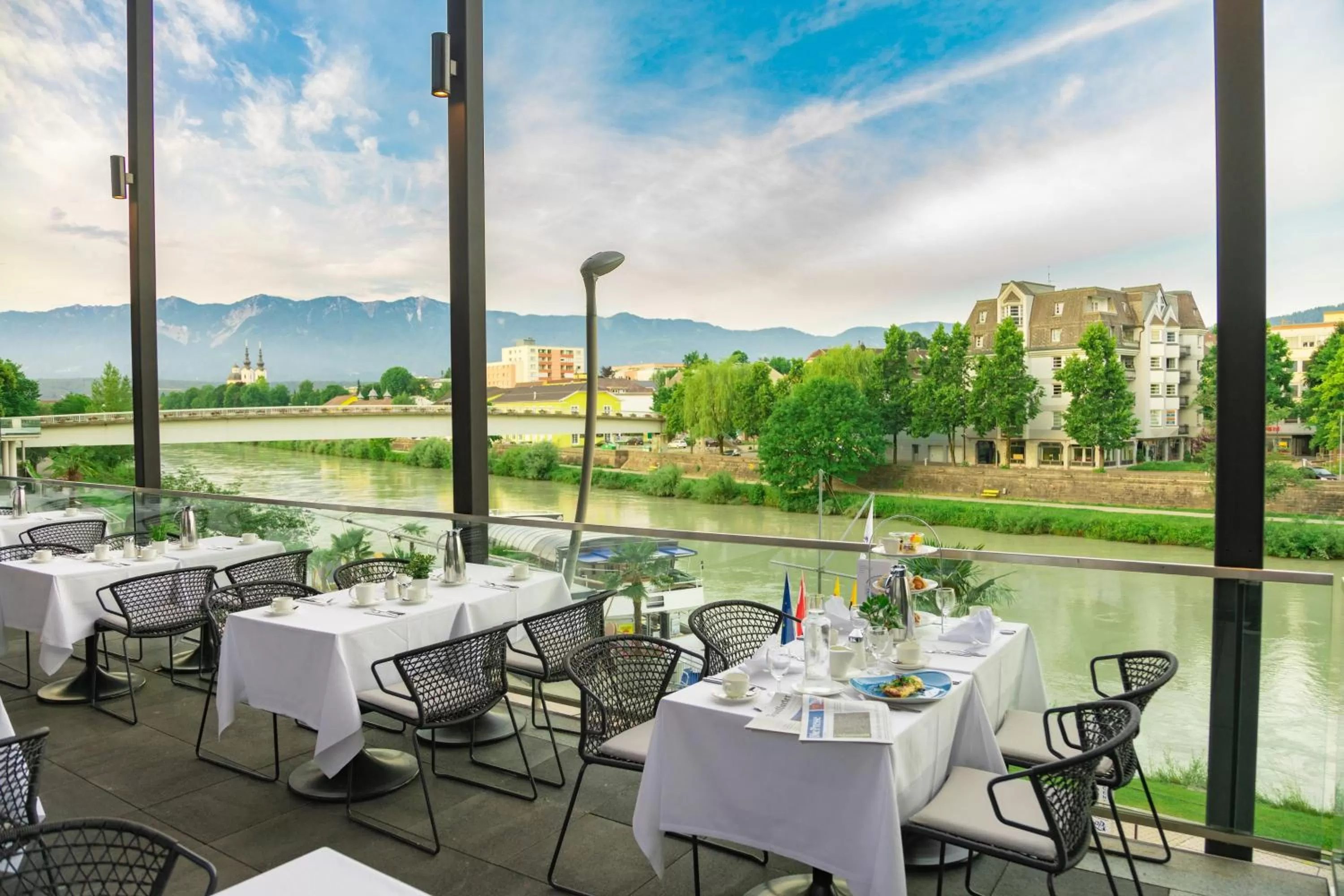 Breakfast in voco Villach by IHG