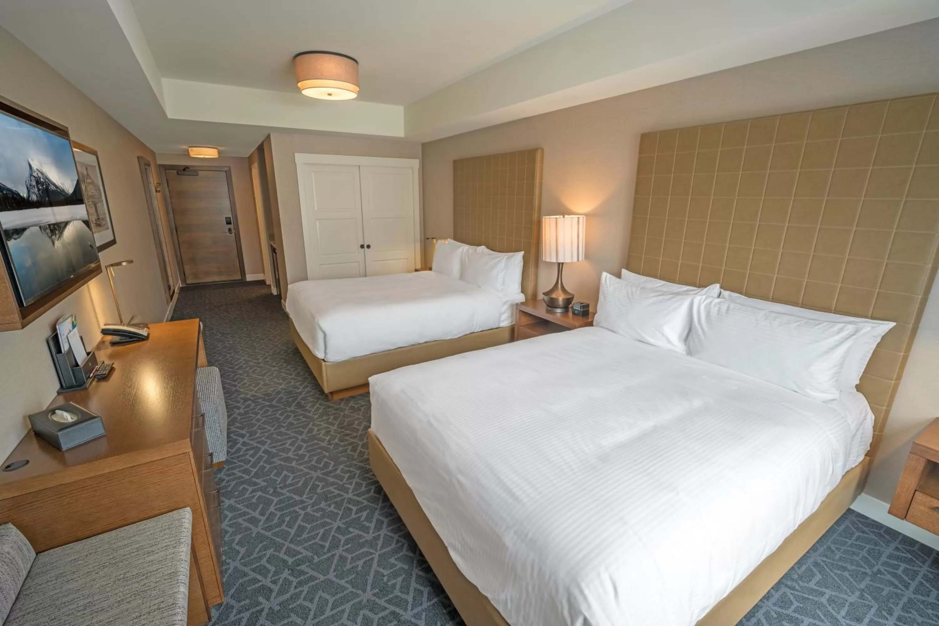 Standard Queen Room with Two Queen Beds in The Malcolm Hotel