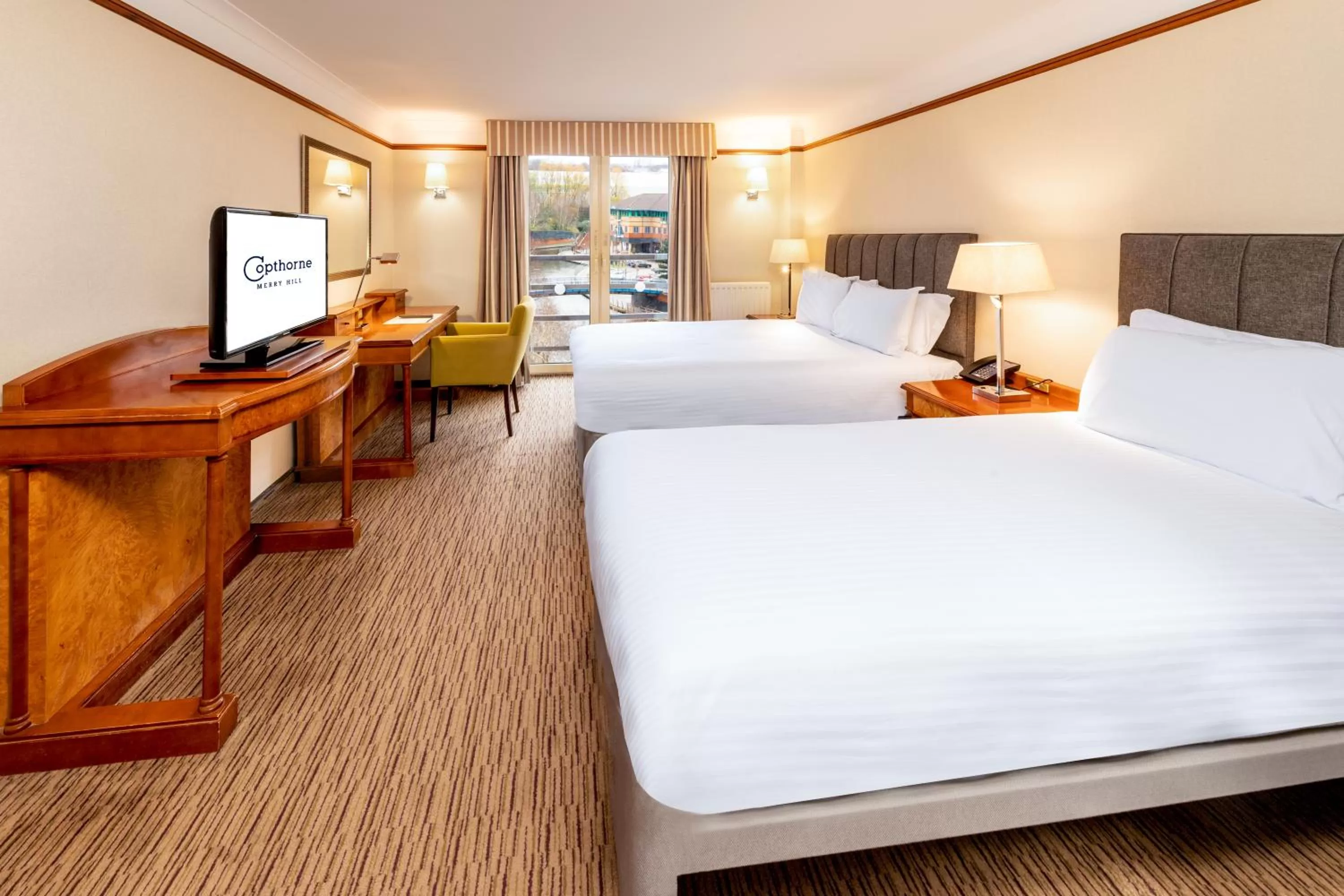 	 Club Waterfront Family Room with One King Bed and one Single Bed in Copthorne Hotel Merry Hill Dudley