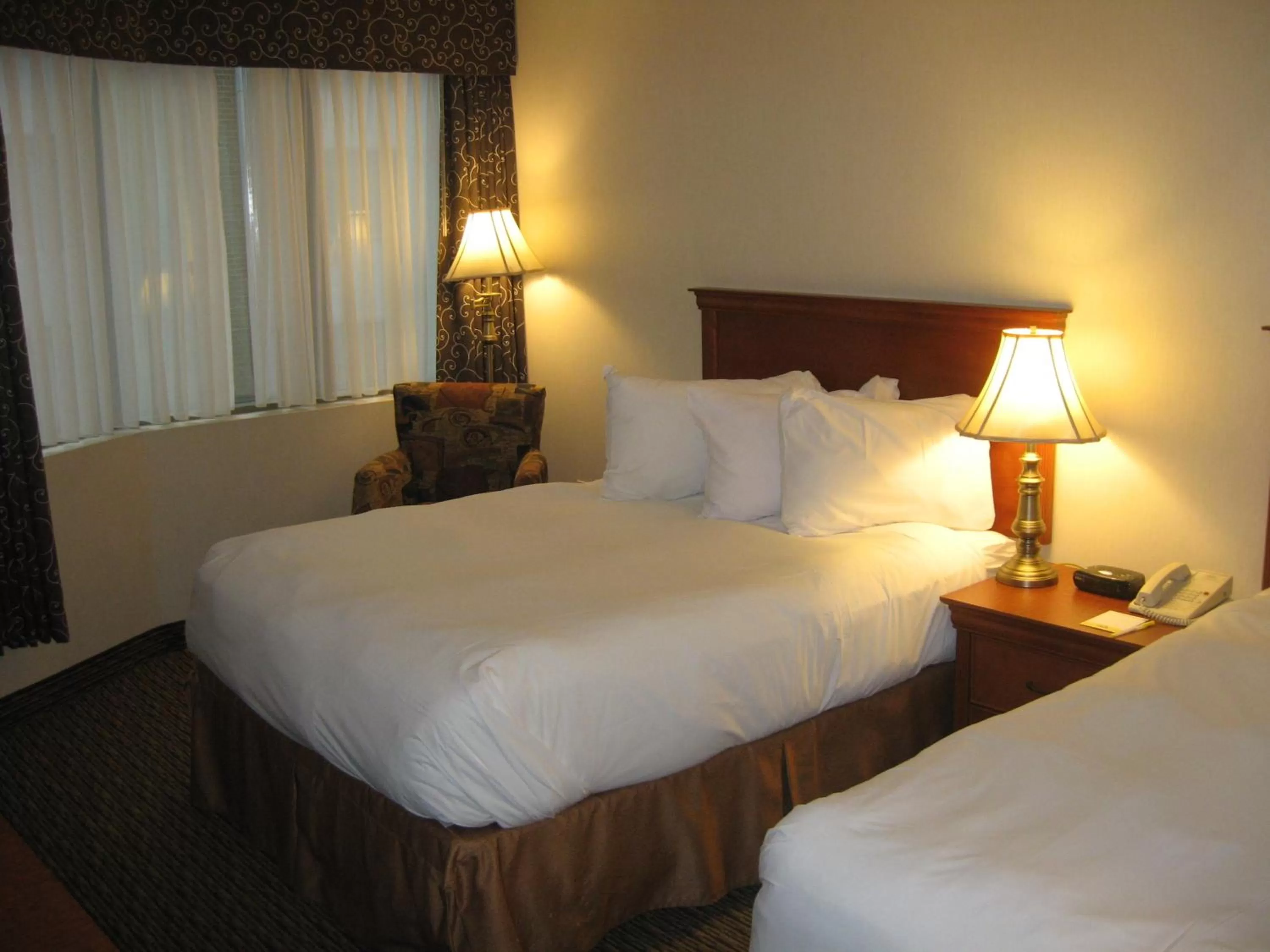 Double Room - Disability Access/Non-Smoking in Hotel Chrome Montreal Centre-Ville