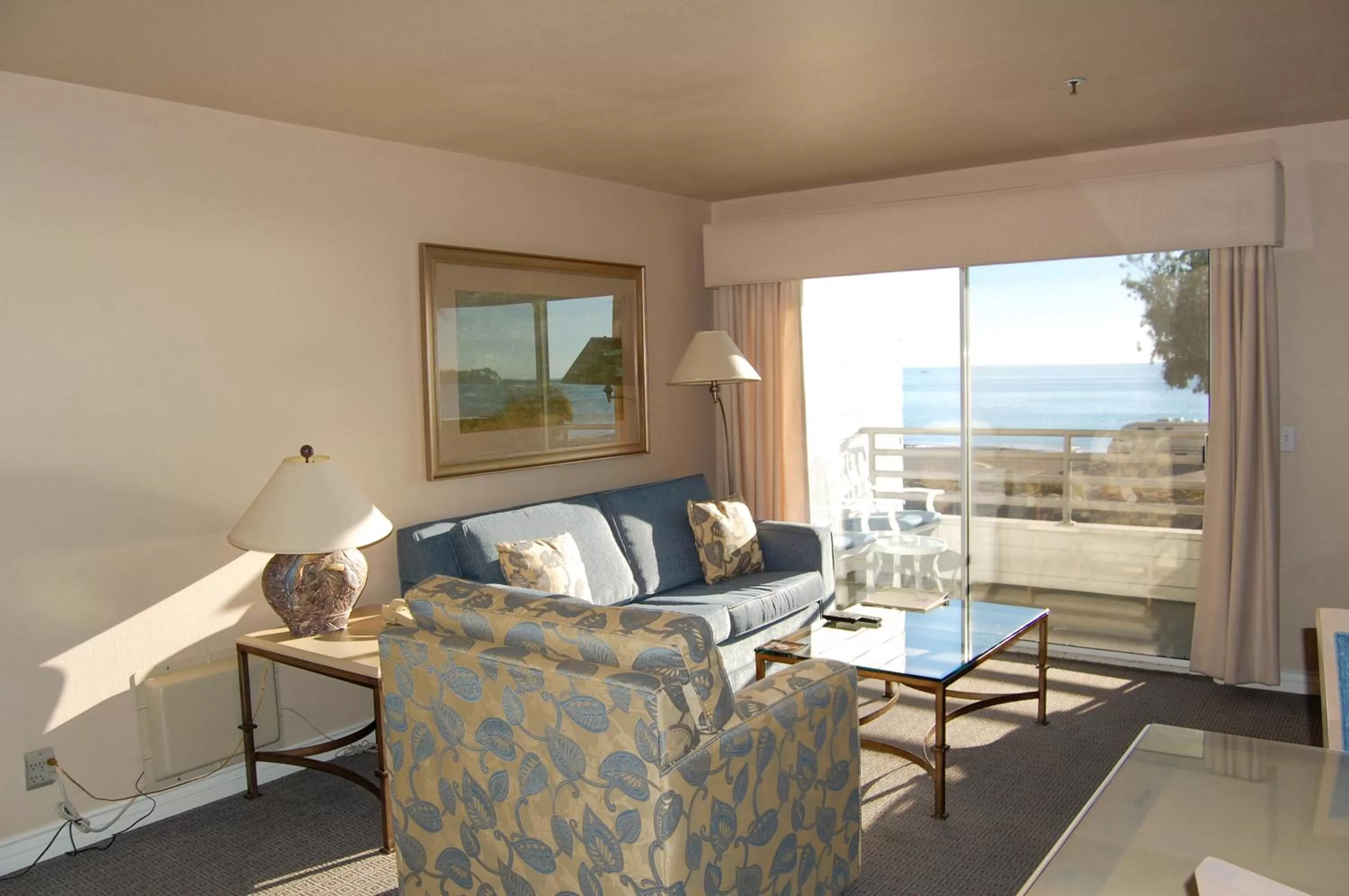 Two-Bedroom Ocean View  in Hilton Vacation Club Riviera Beach & Shores