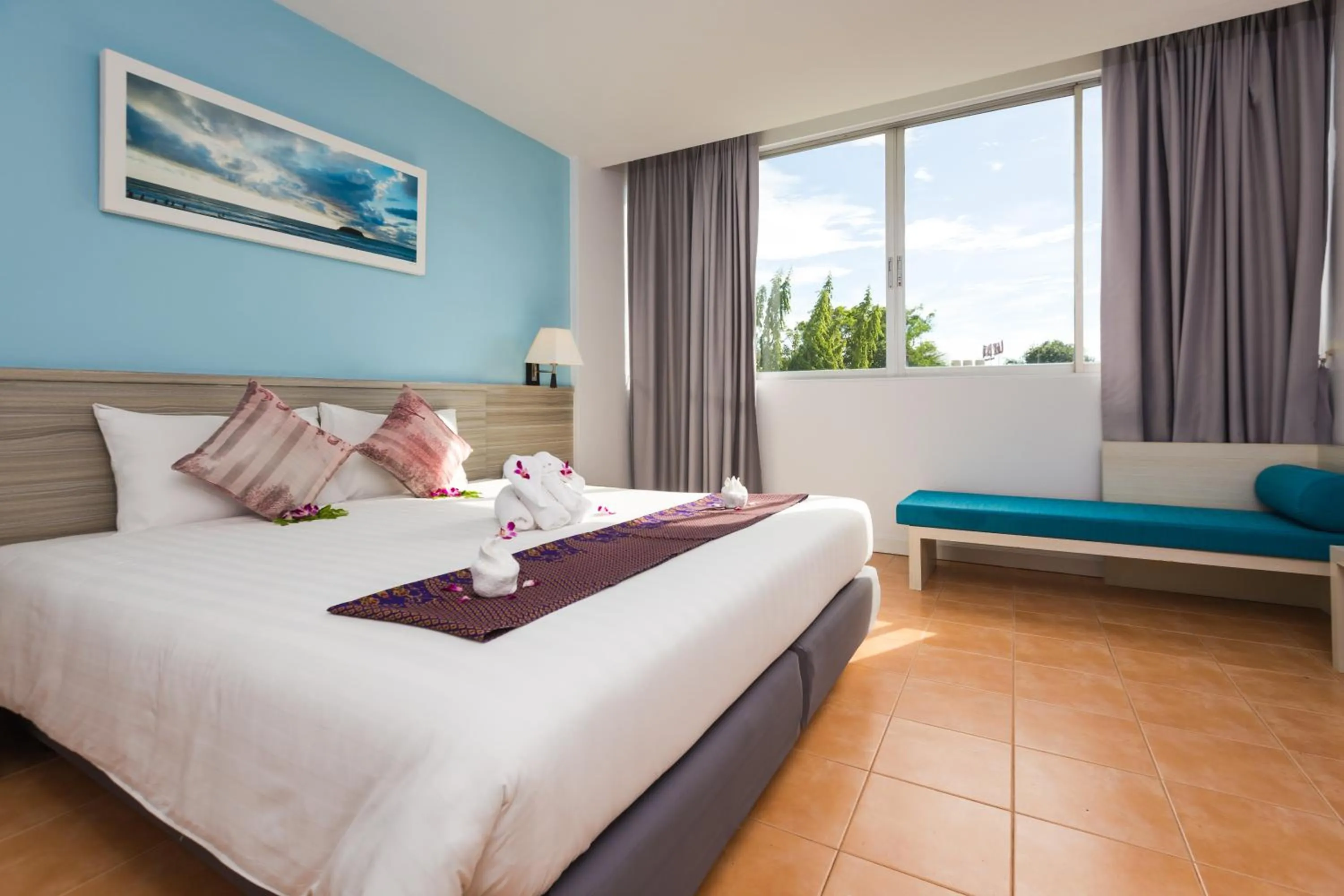 Superior Double or Twin Room in ON Hotel Phuket - SHA