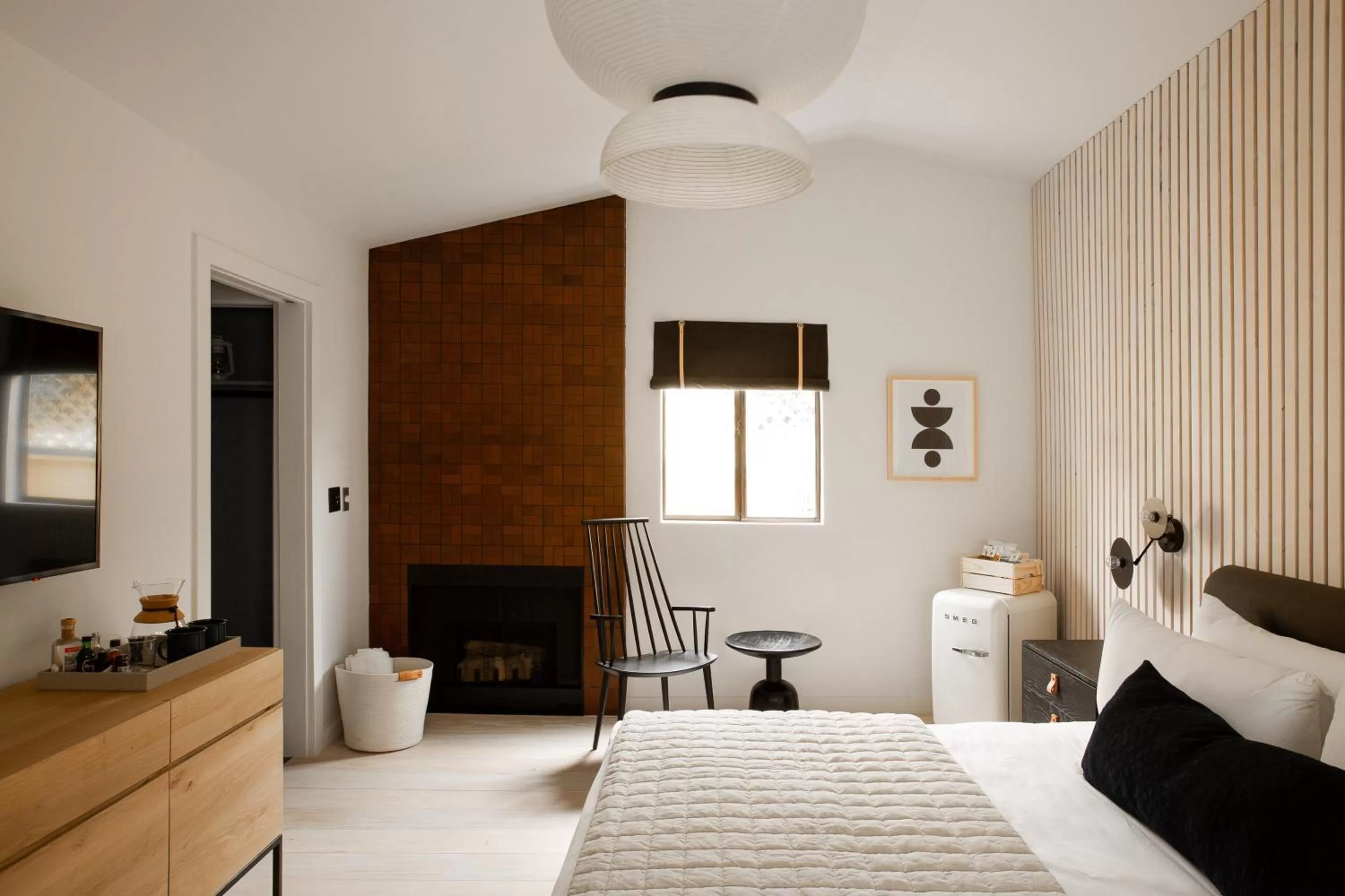 Deluxe King Room in White Water