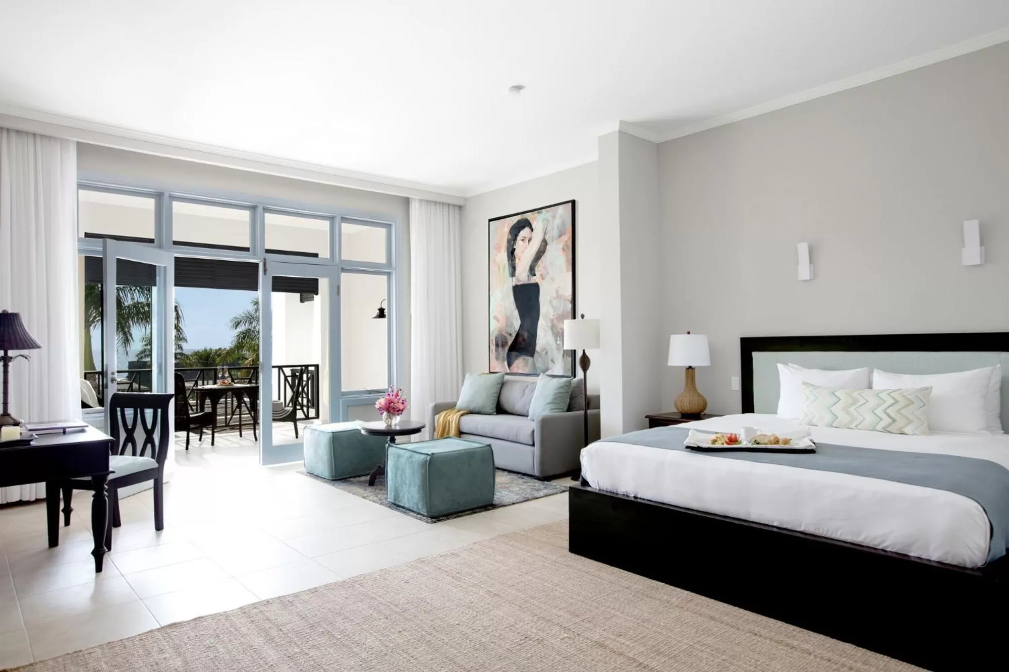 Deluxe Junior Suite in The Cliff Hotel