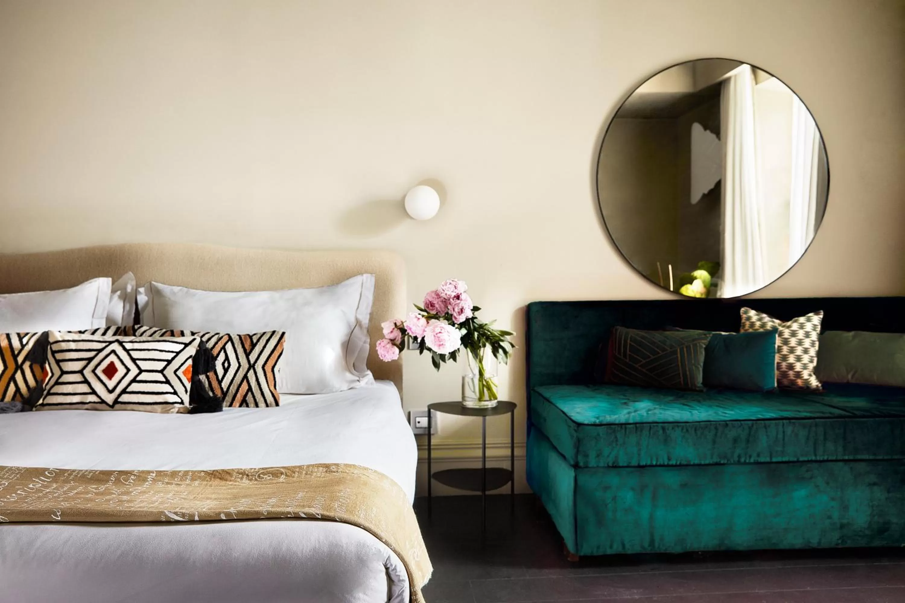 Family Room in HOTEL VITE - By Naman Hotellerie