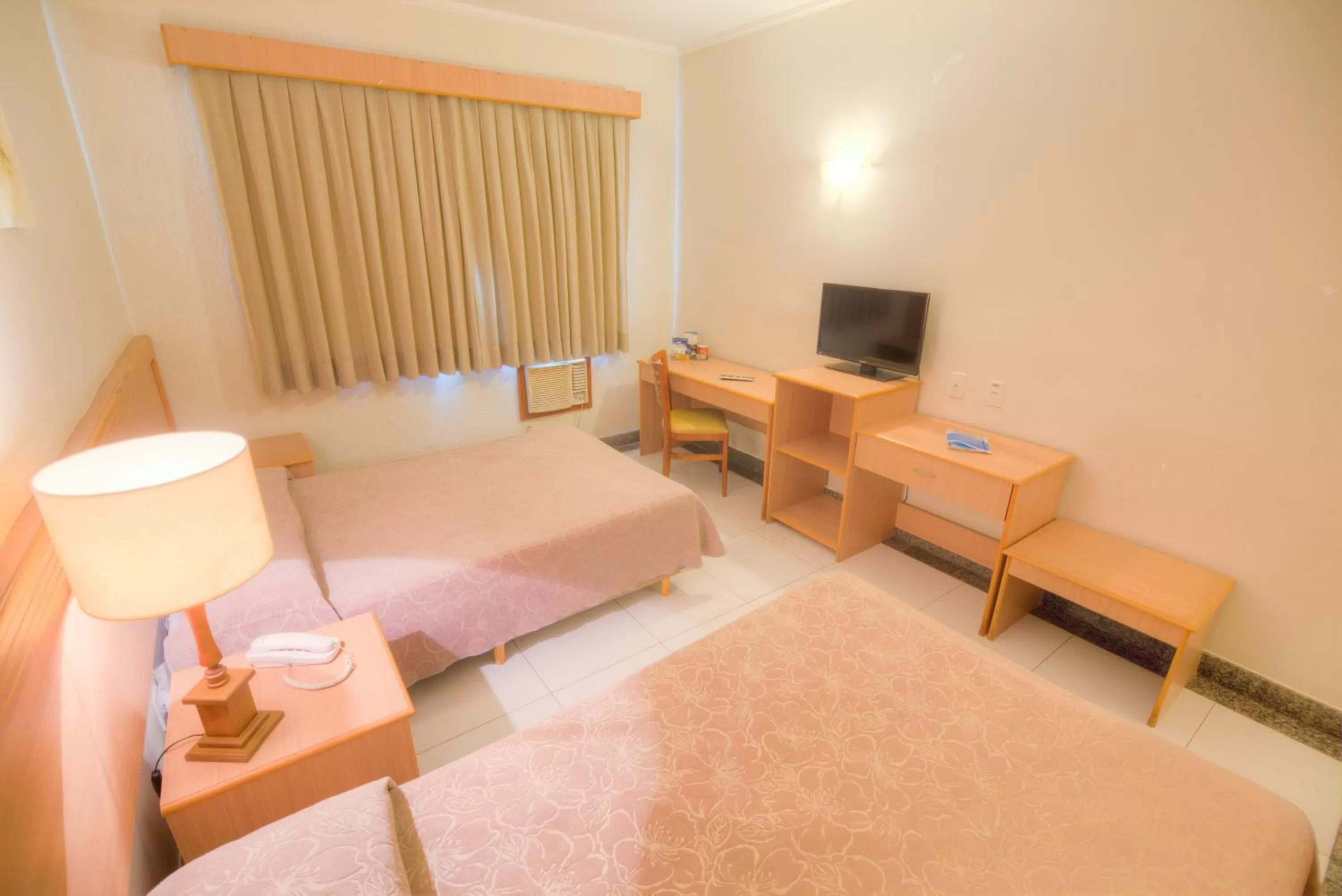 Standard Double Room - single occupancy in Hotel Dan Inn Uberaba & Convenções By Nacional Inn