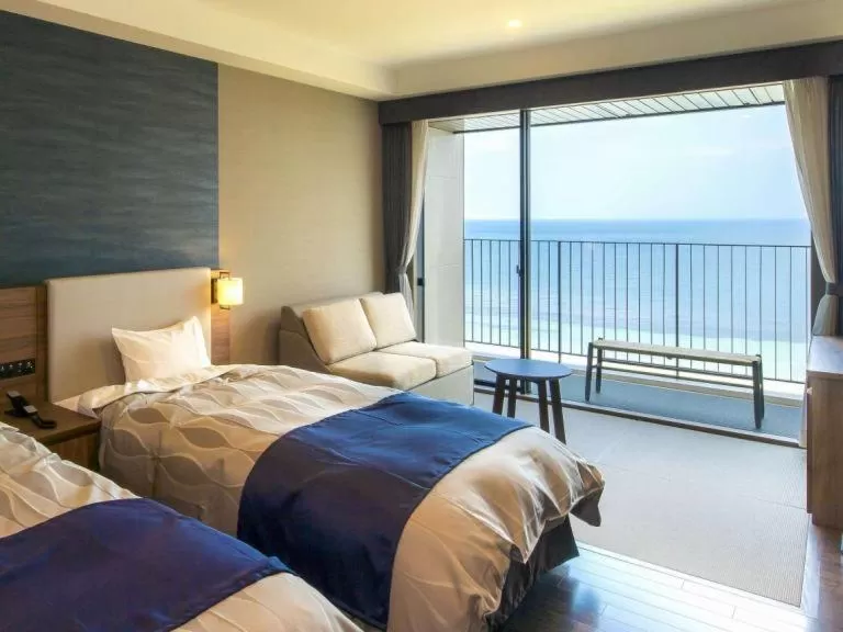 Standard Twin Room with Sea View in REX HOTEL Beppu
