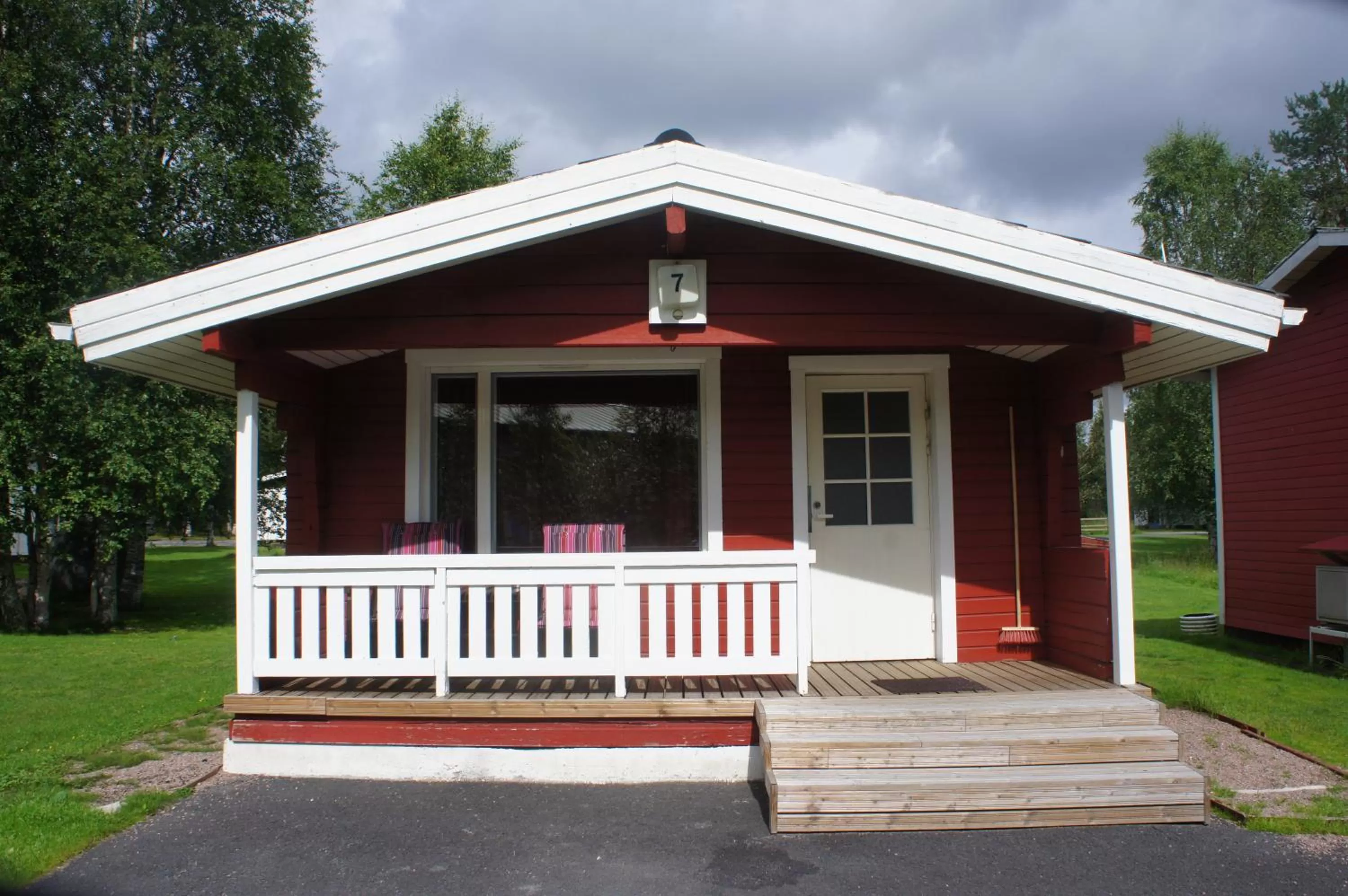 Cottage with terrace in Motelli Rovaniemi