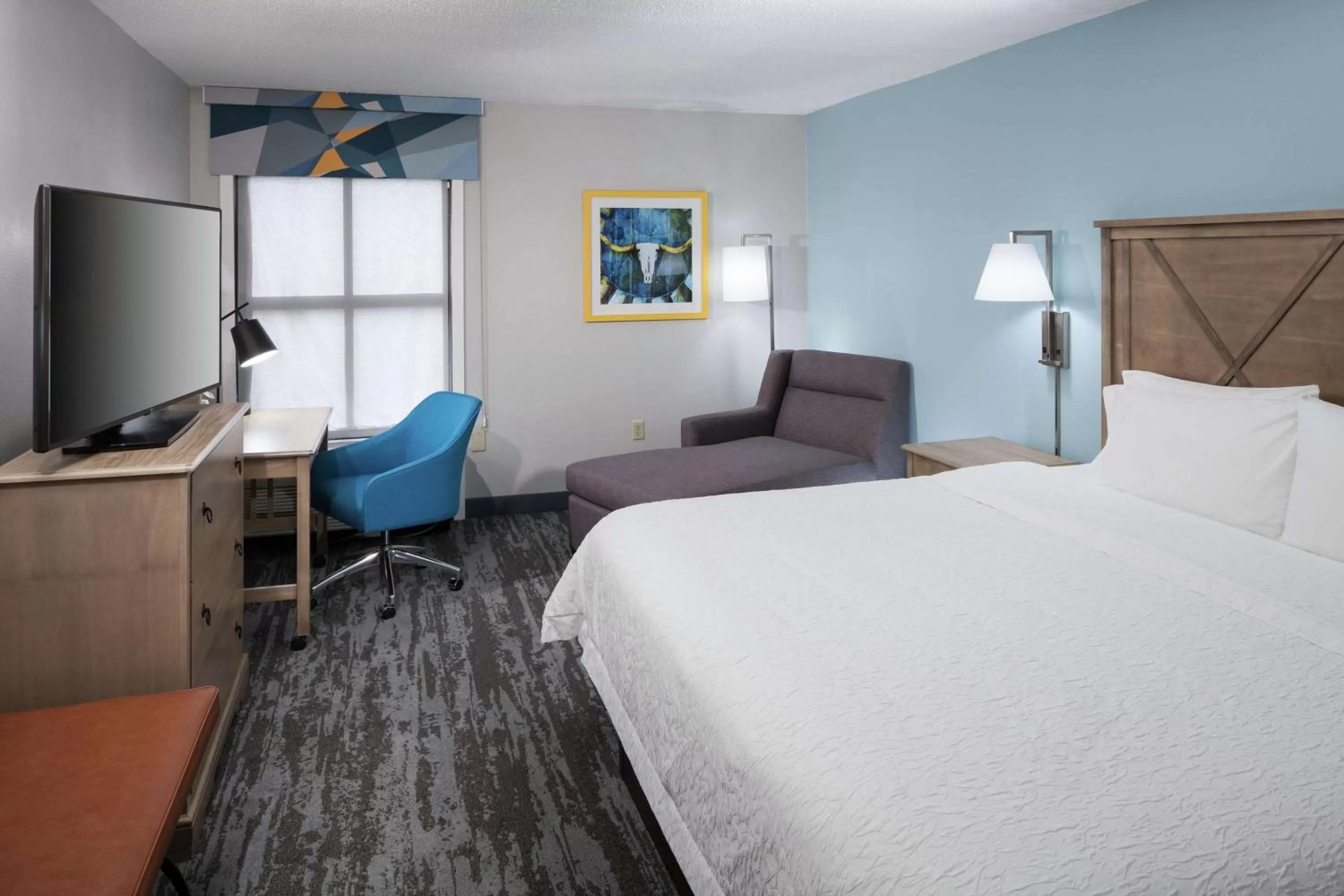 King Room with King Bed - Non-Smoking in Hampton Inn Austin Round Rock