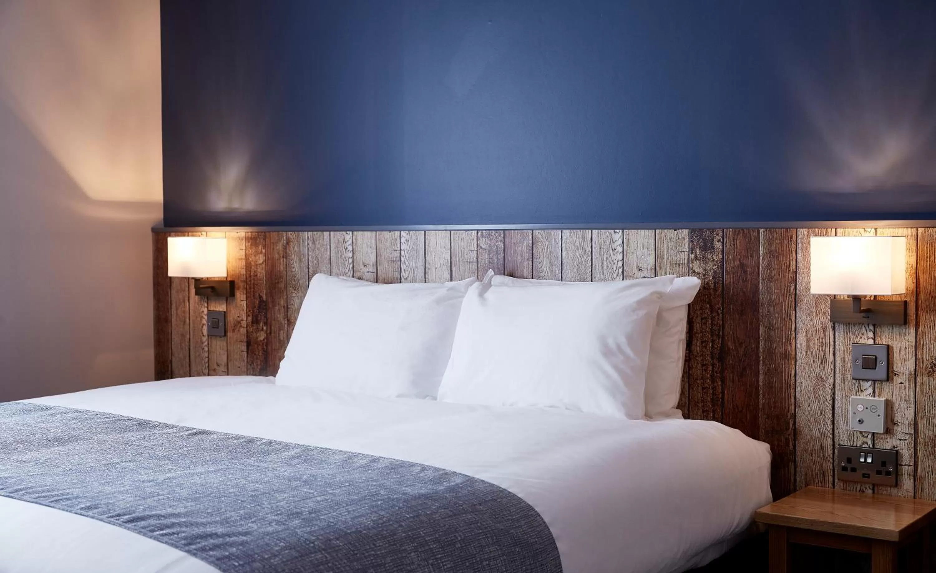 Double Room - Disability Access in The Churchill By Greene King Inns