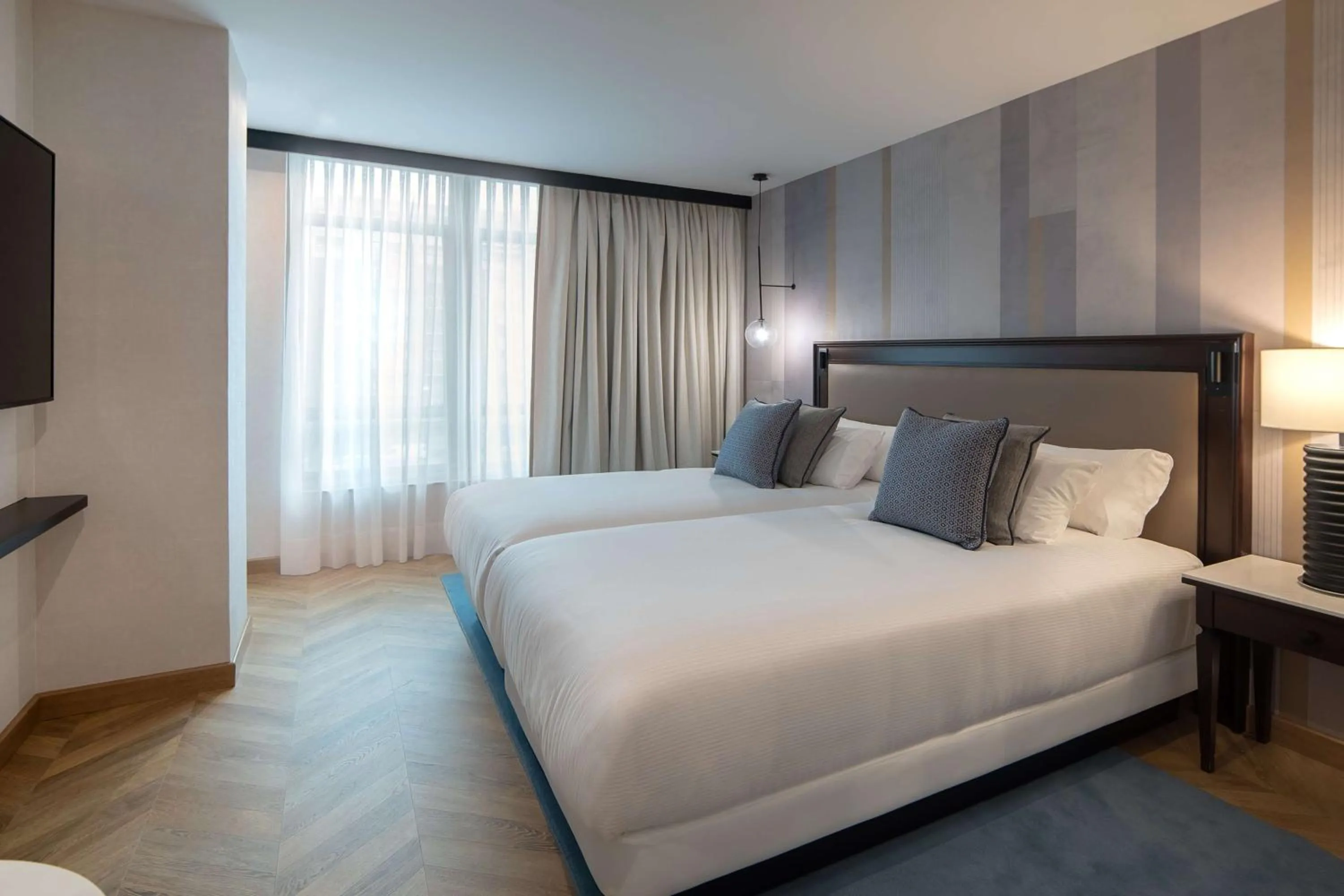 Twin Room in Hyatt Regency Hesperia Madrid