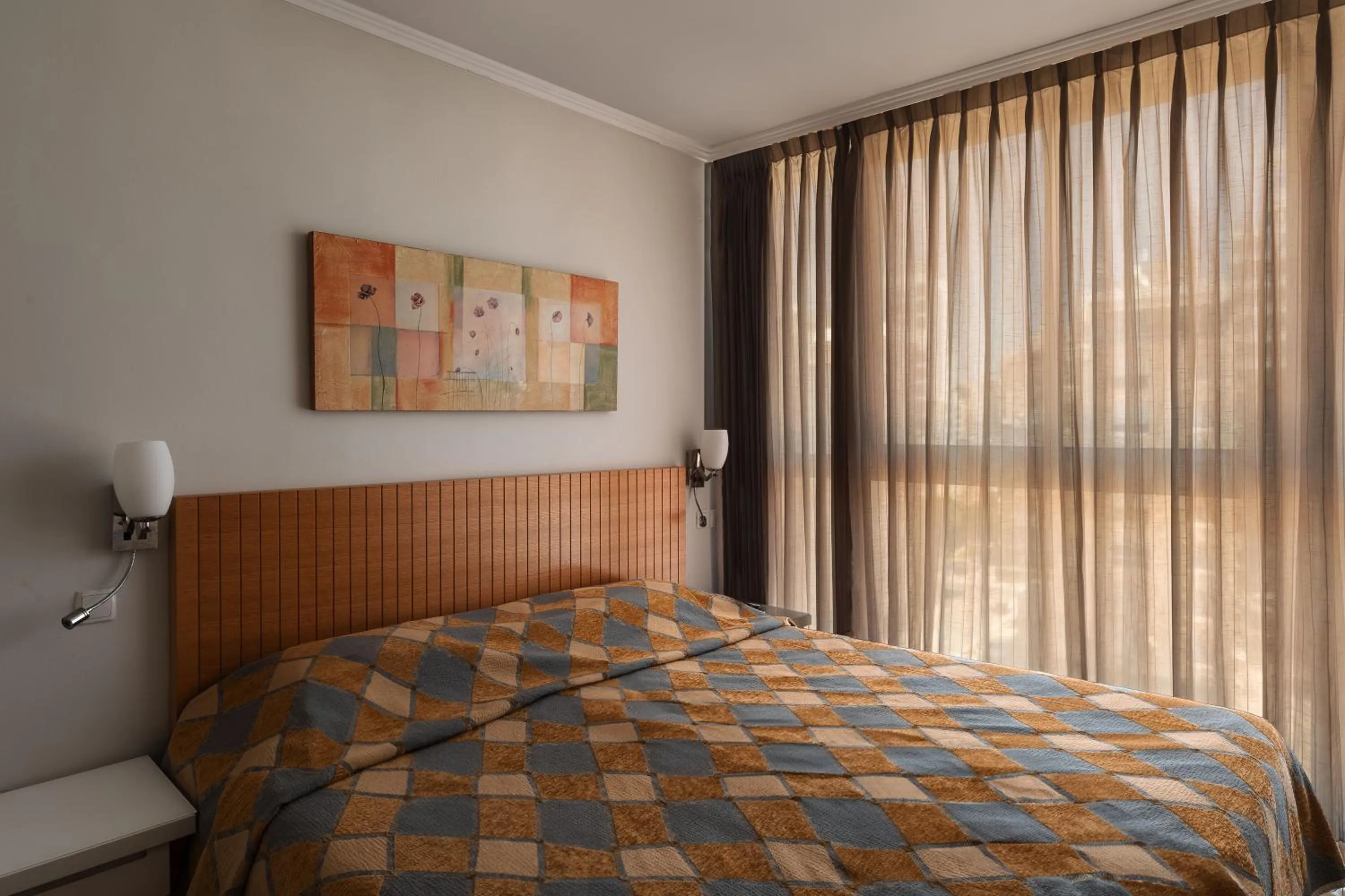 Standard Room with City View - single occupancy in Residence Hotel