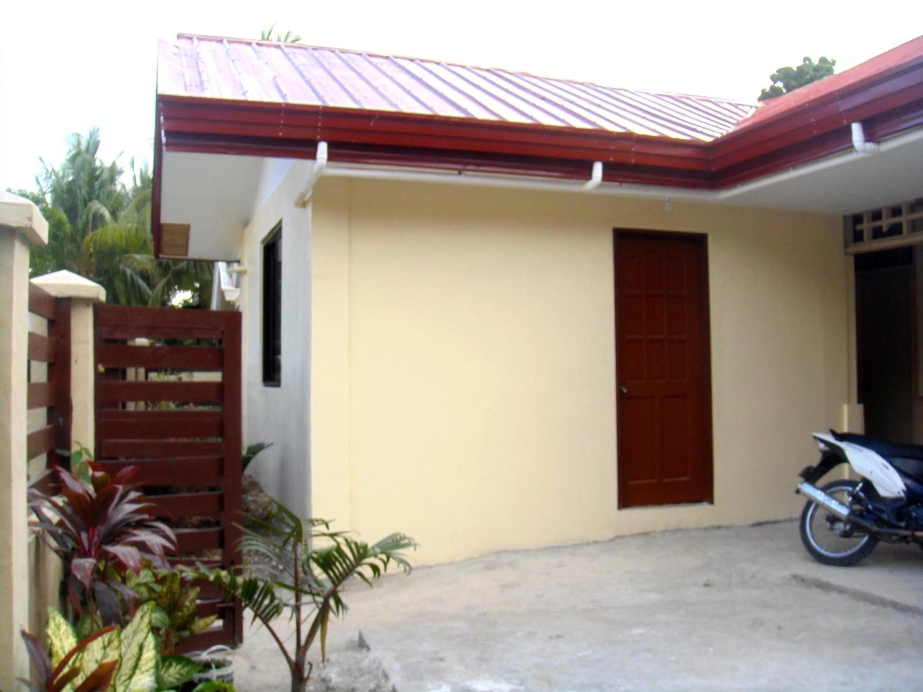 Family Studio Room - single occupancy in Gaea's Apartments