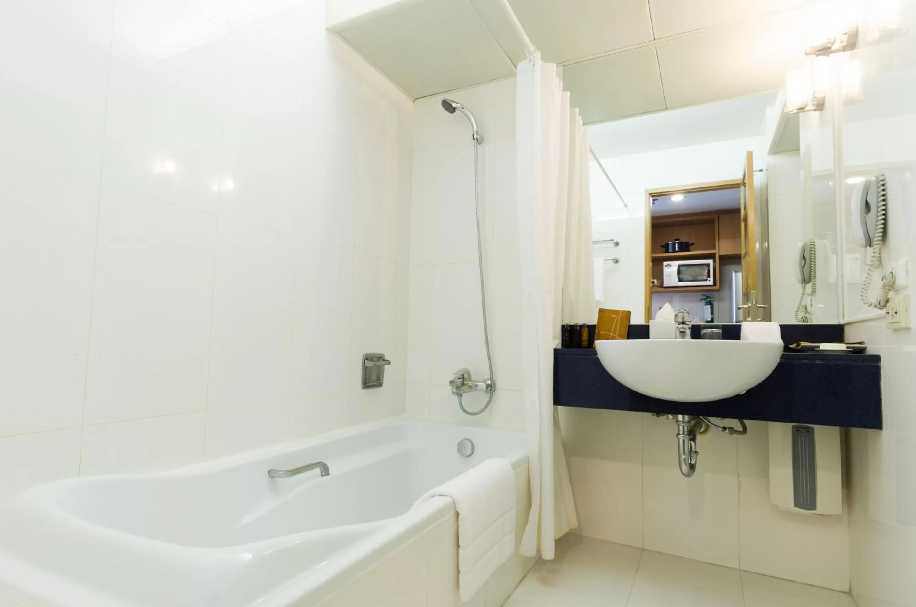 Superior Double Room in AT EASE saladaeng by AETAS