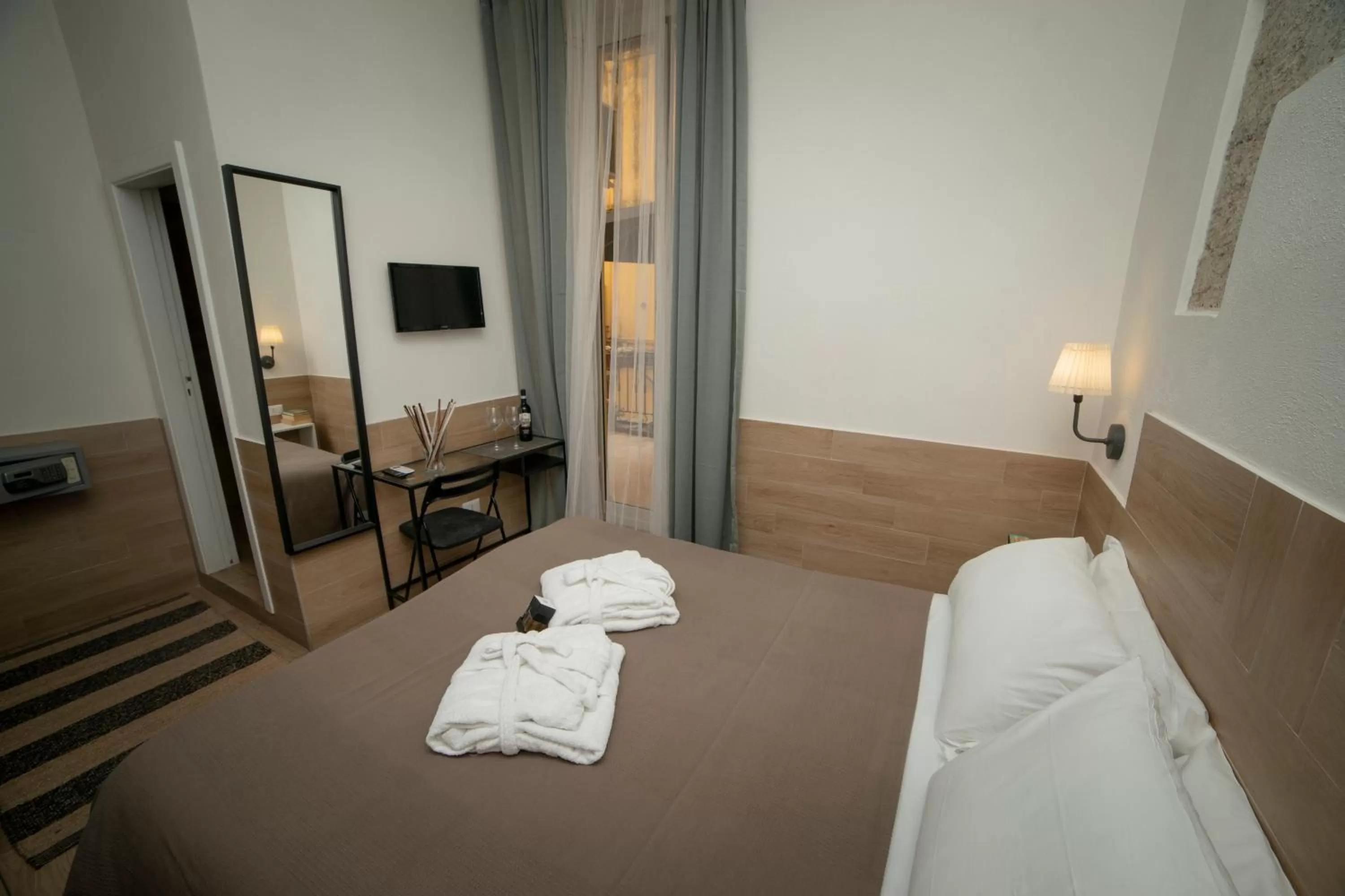 Superior Double Room in Ideal City Walk