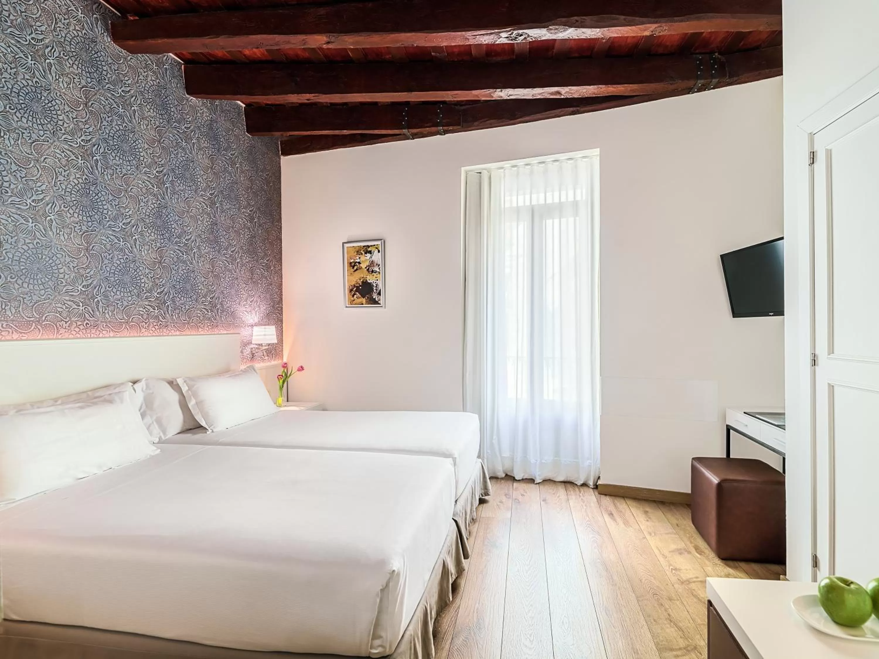 Double or Twin Room in H10 Raco del Pi