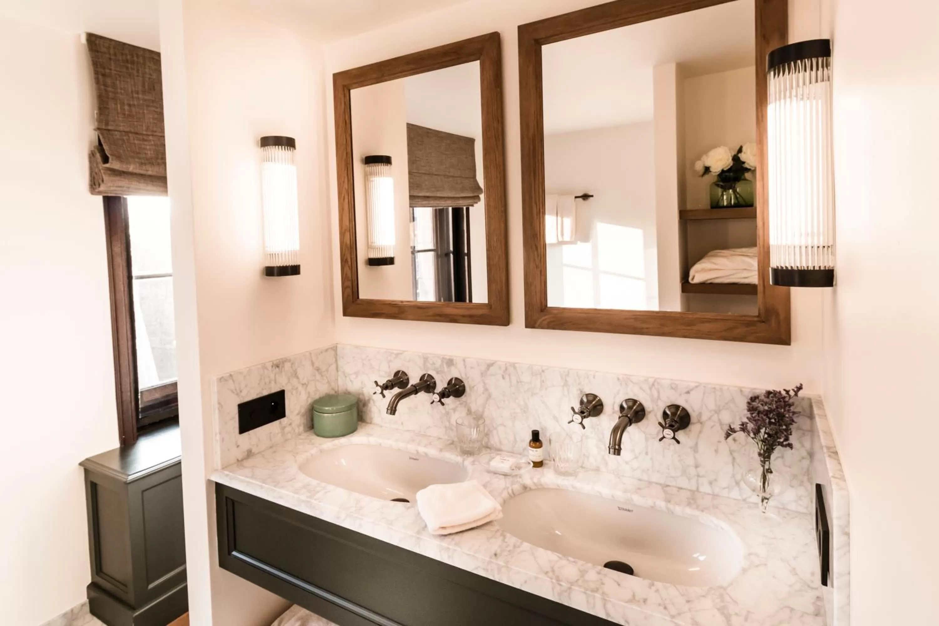 Duplex Deluxe King Suite in 1898 The Post