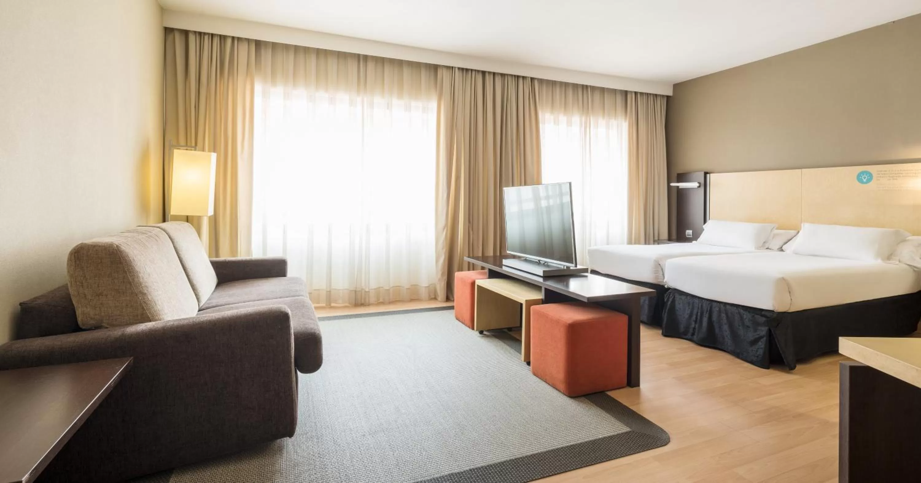Triple Room in Ilunion Suites Madrid