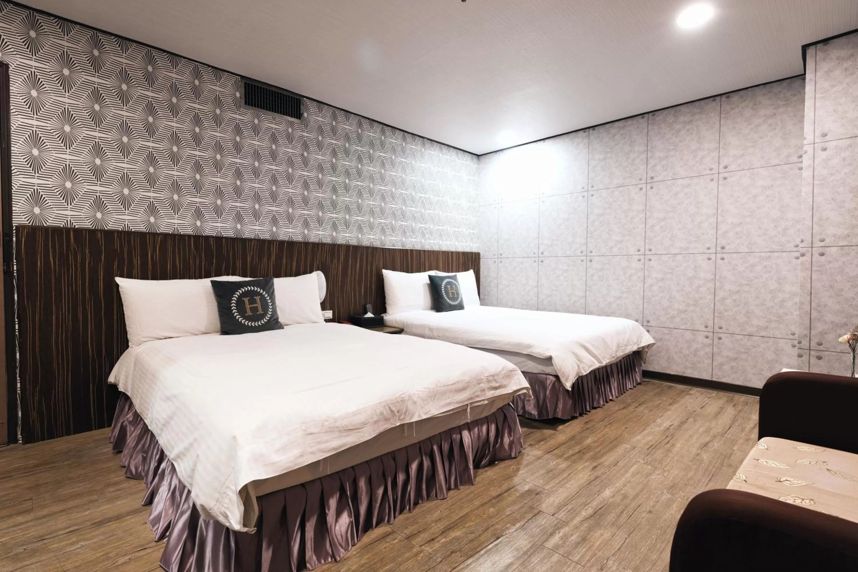Deluxe Quadruple Room in Sofu Hotel