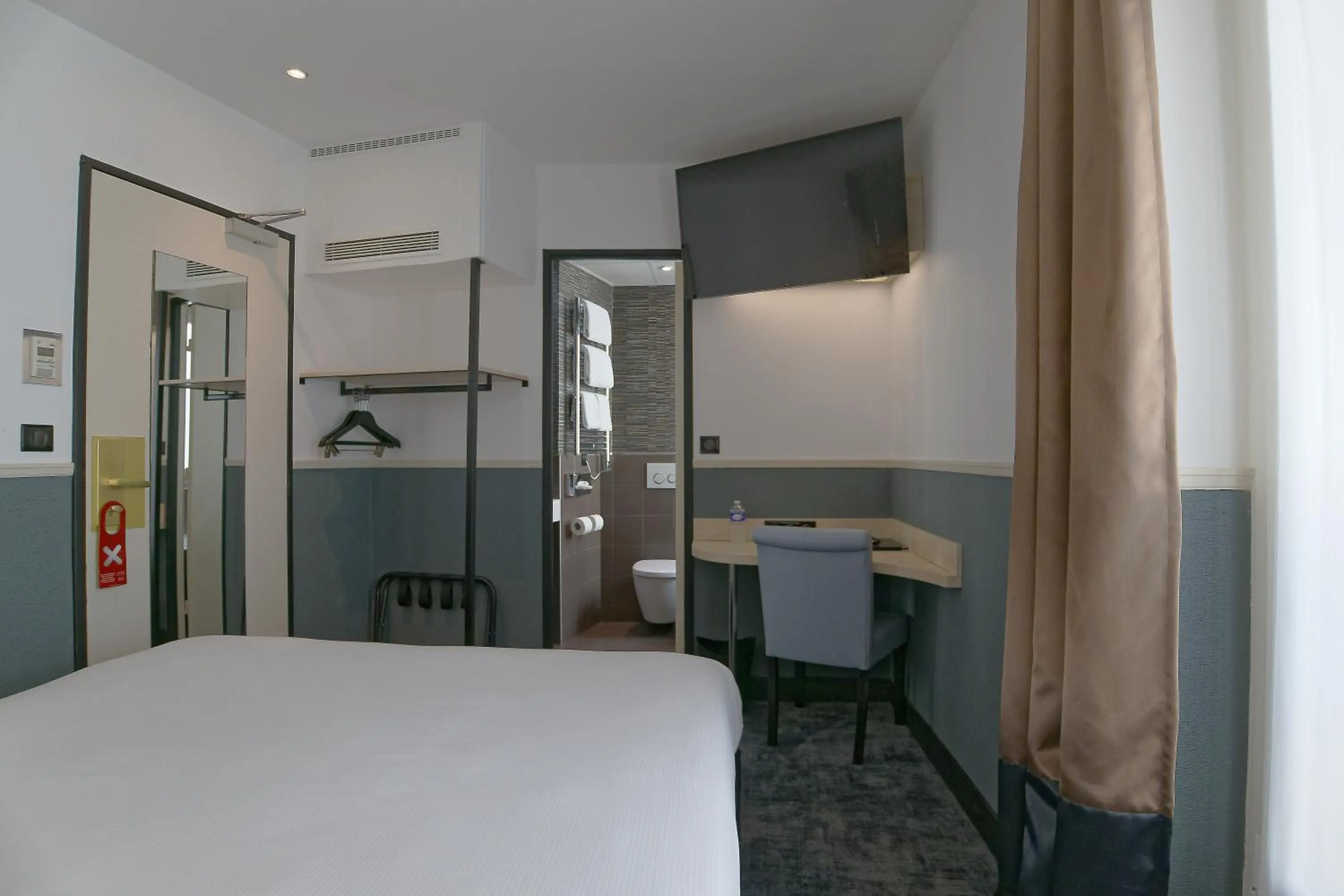 Comfort Double or Twin Room in Appia La Fayette