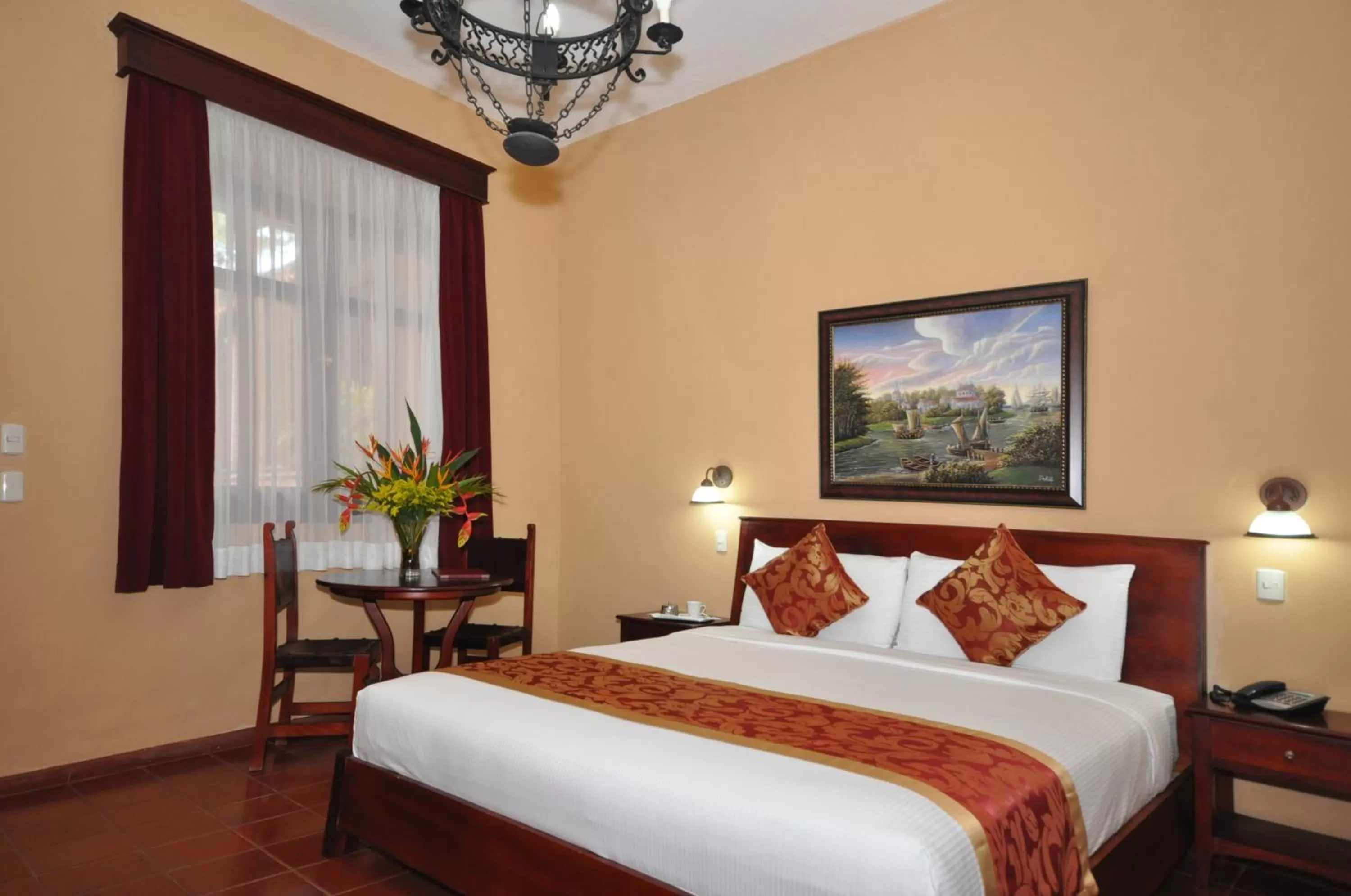 Queen Room - single occupancy in Boutique Hotel Palacio