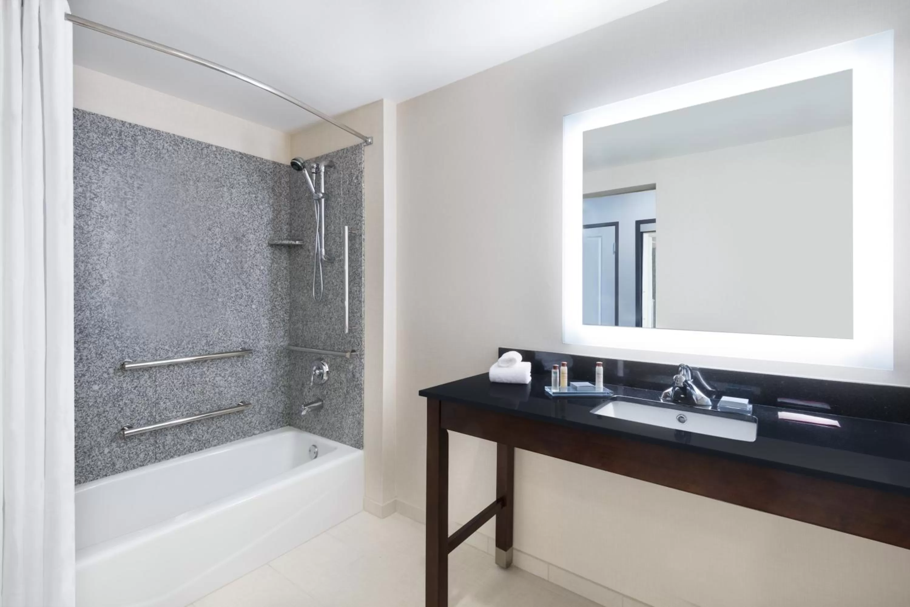 King Suite with Roll-In Shower - Mobility Accessible/Non-Smoking in Wingate by Wyndham Sidney