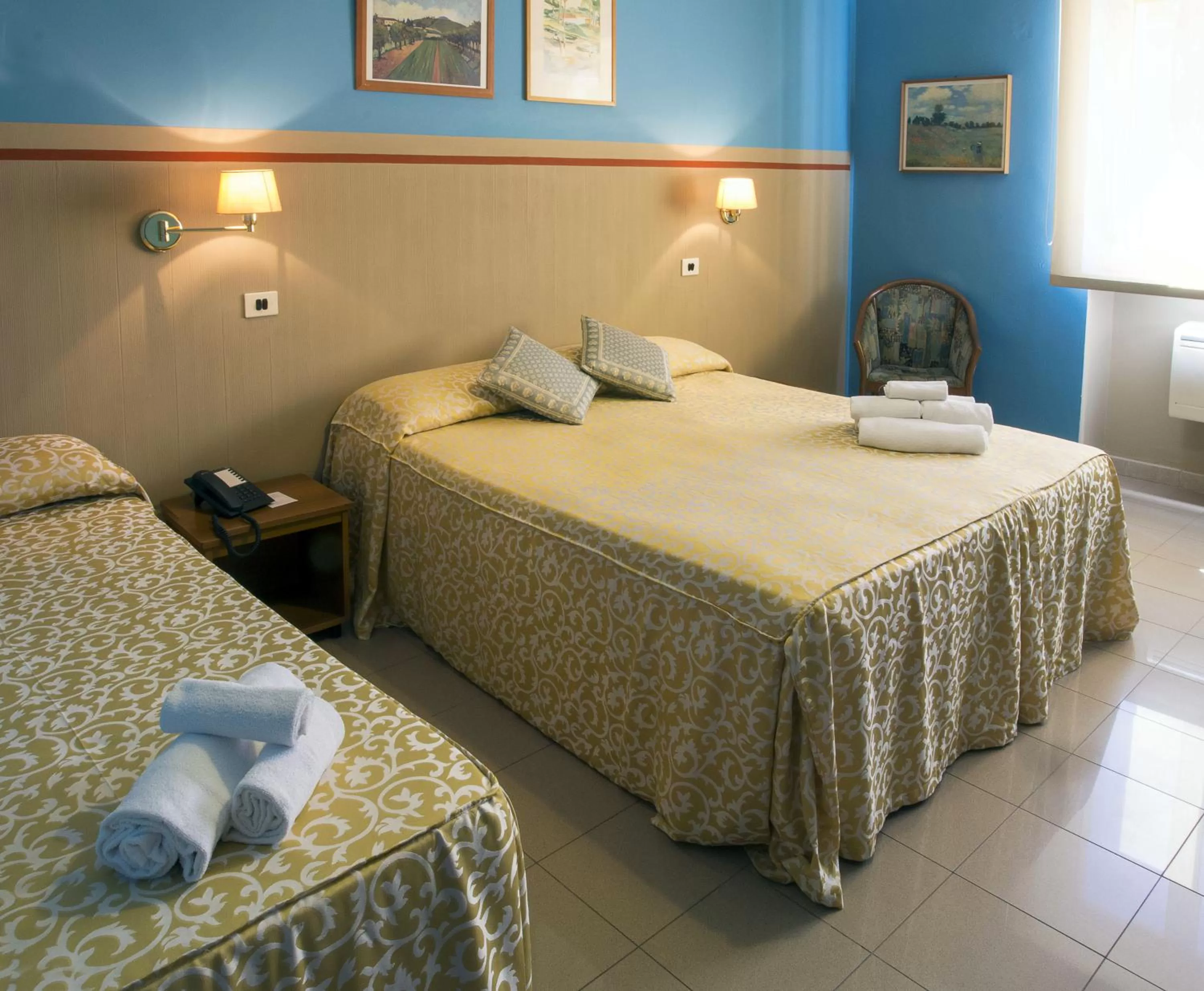 Triple Room in Hotel Plaza