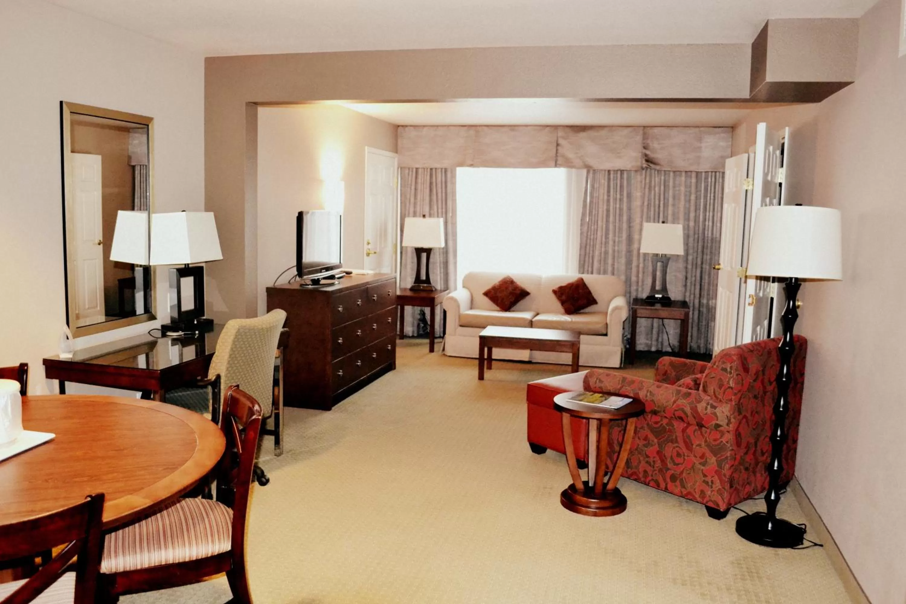 One-Bedroom King Suite in Holiday Inn Express & Suites Bozeman West by IHG