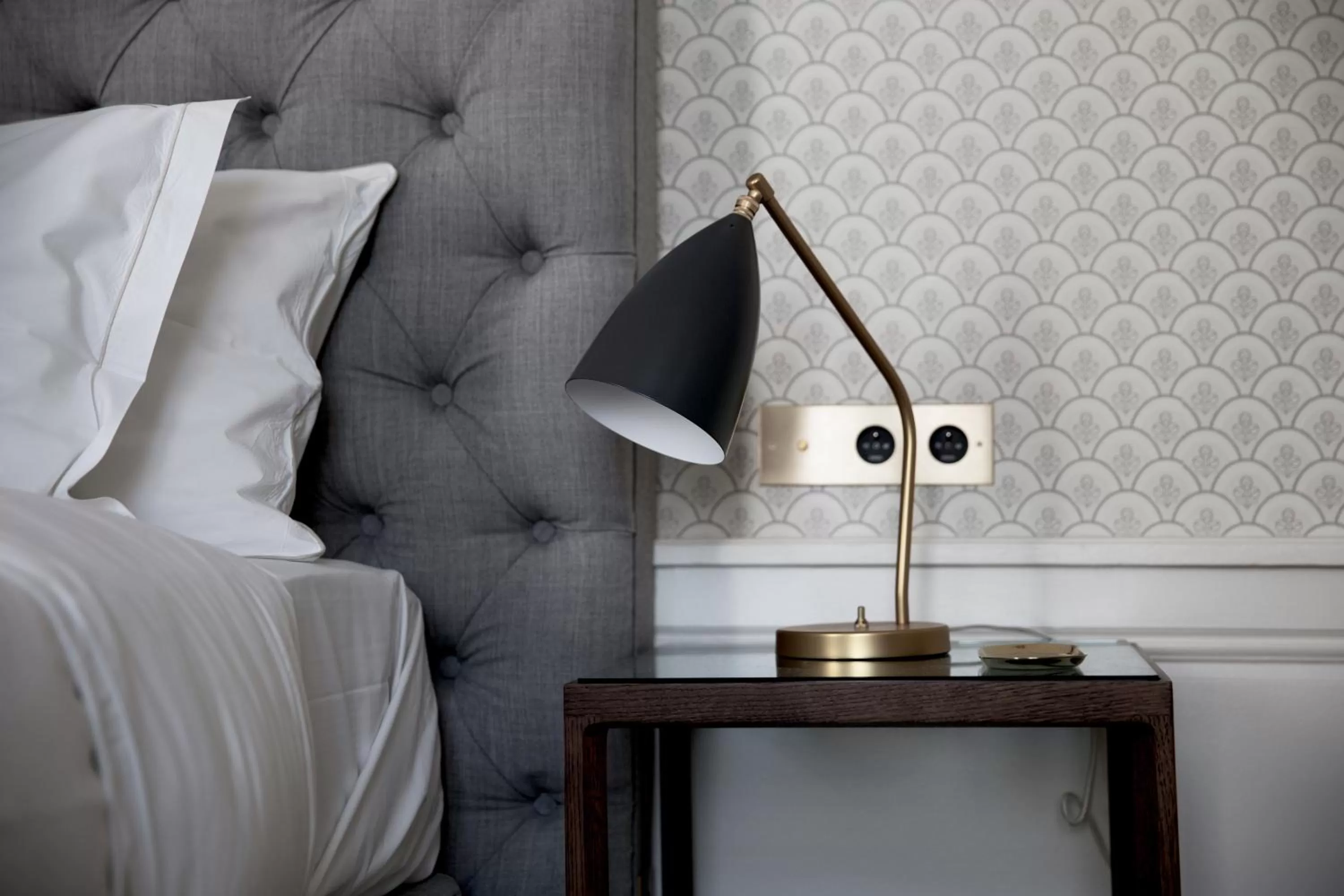 Double Room in Le 25bis by Leclerc Briant