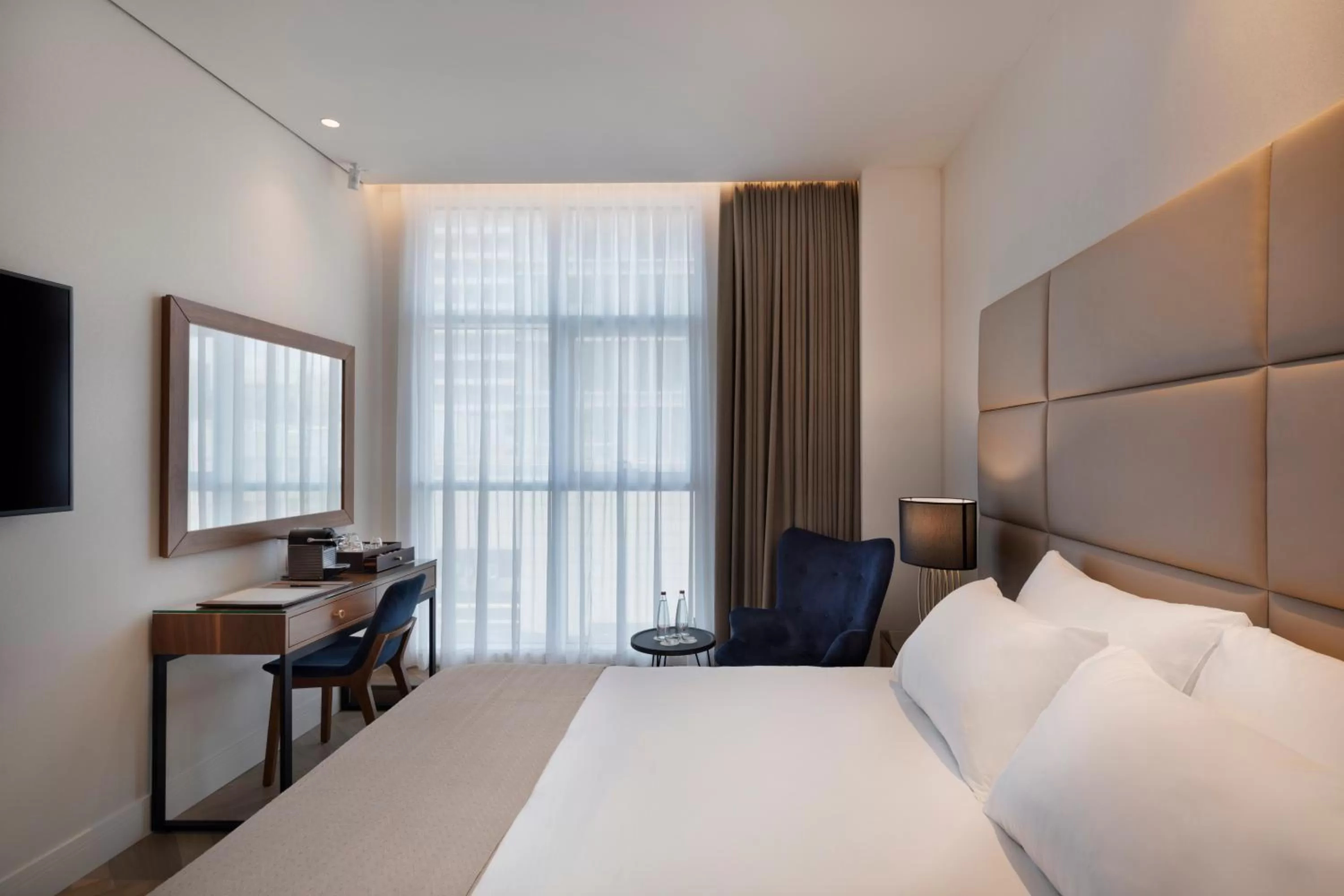 Deluxe Double or Twin Room with City View - single occupancy in Herbert Samuel Opera Tel Aviv
